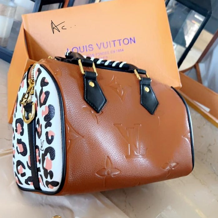 Lv High Quality Leather speedy Bag - AmazingBaba