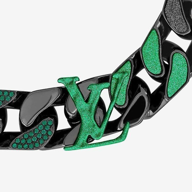 Lv Premium Neckhain - AmazingBaba