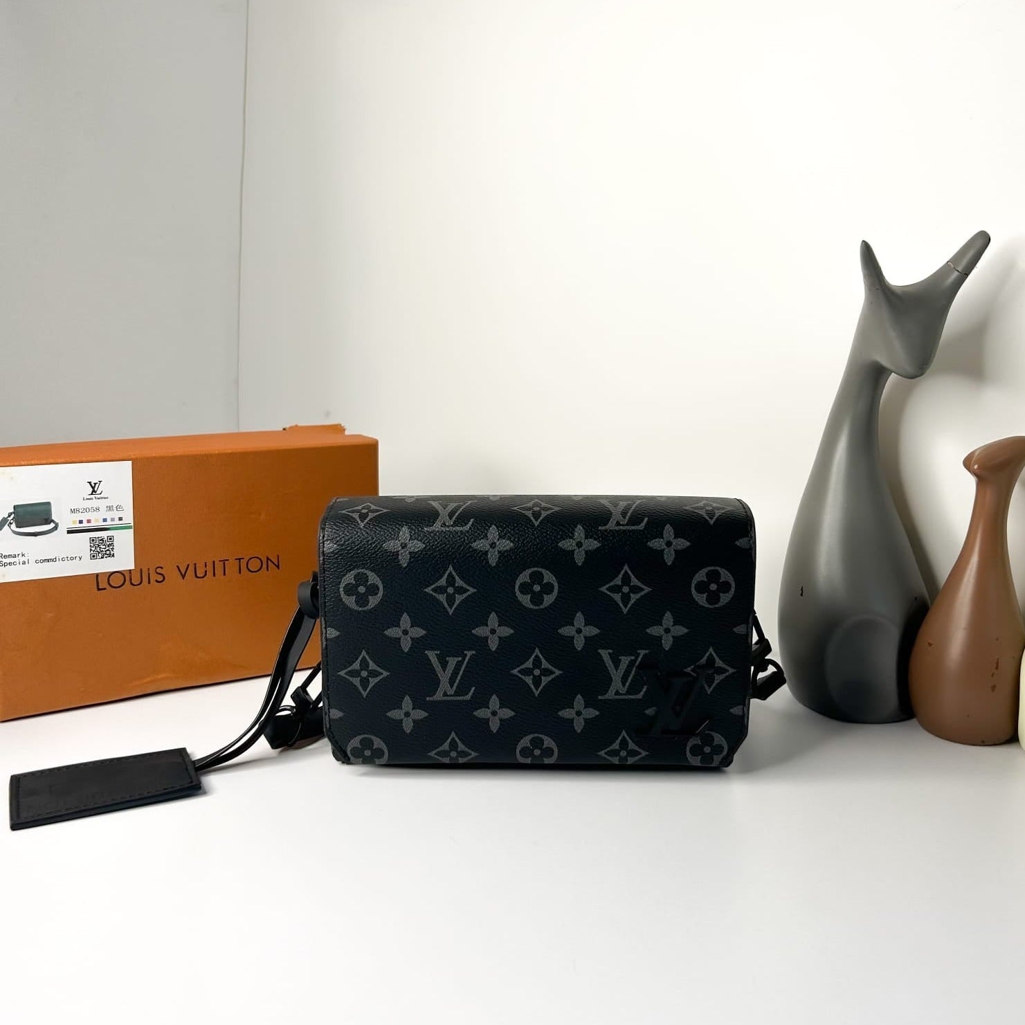 Lv Initials Wallet Bag - AmazingBaba