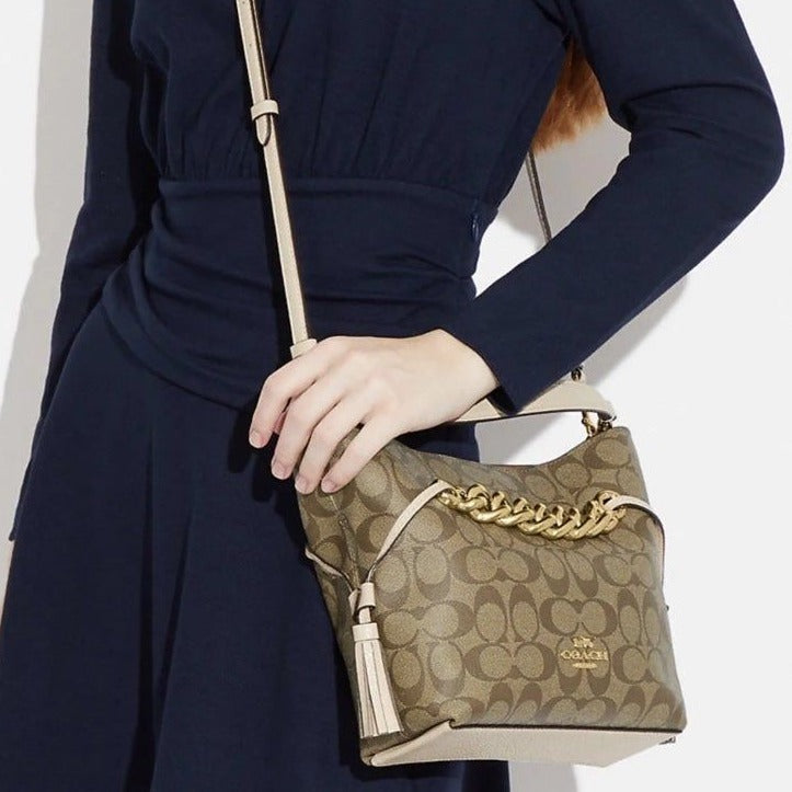 Premium andy bucket bag