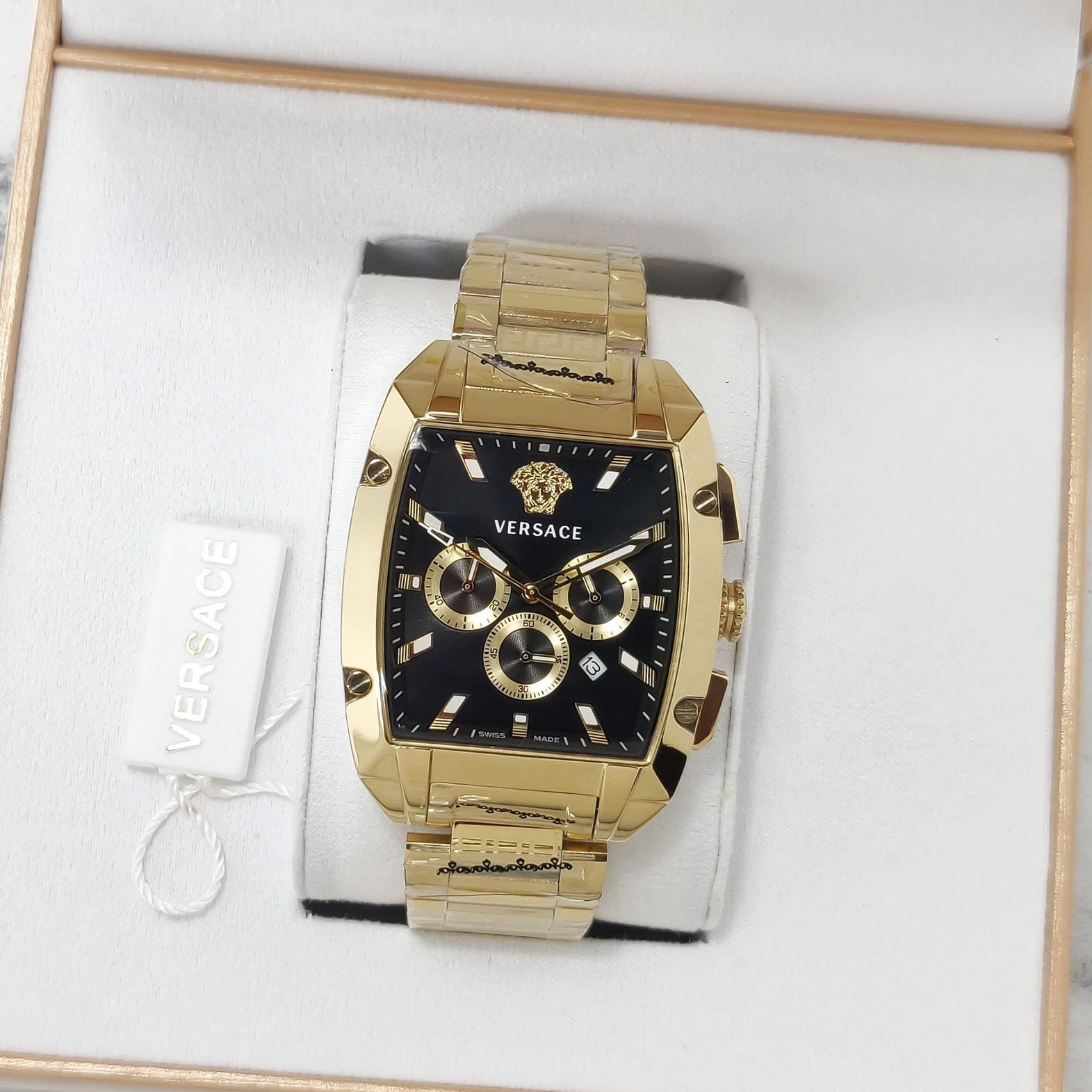 Amazing vsache premium quality luxury watch