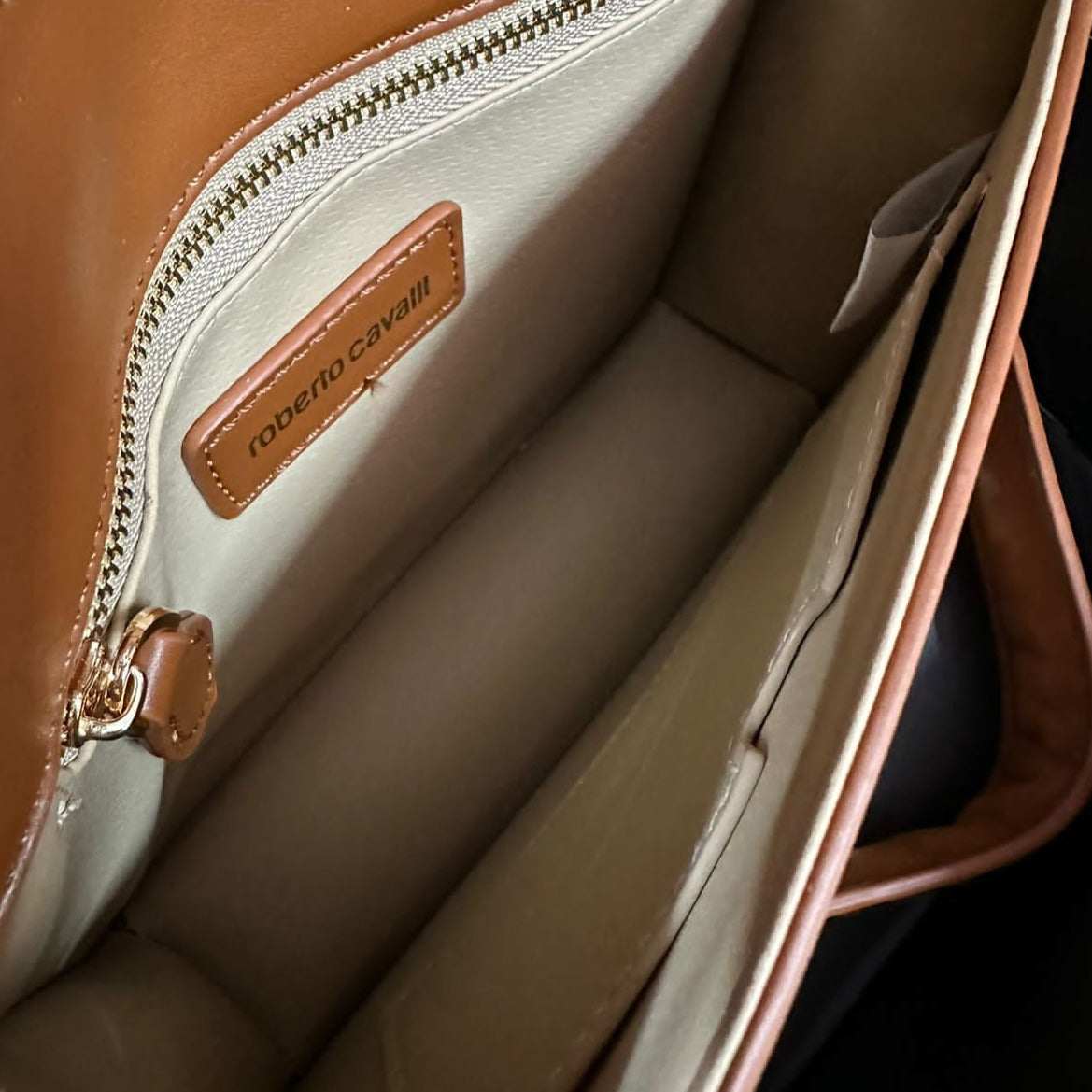 Amazing Roberto luxury bag