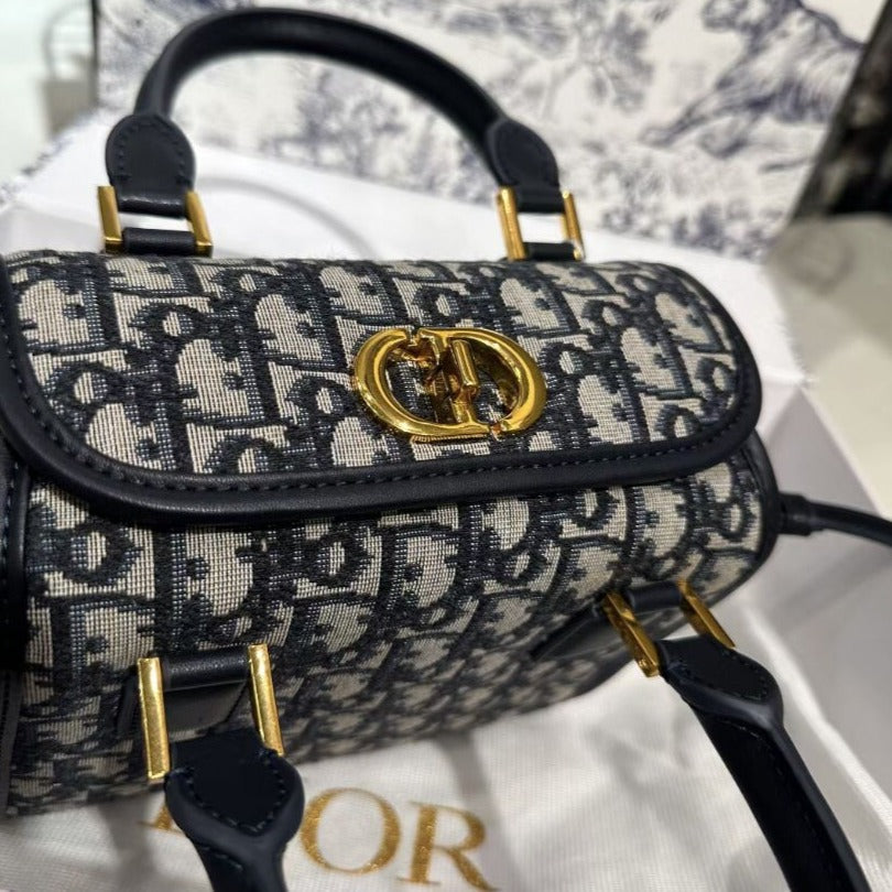 Amazing dor luxury smart bag