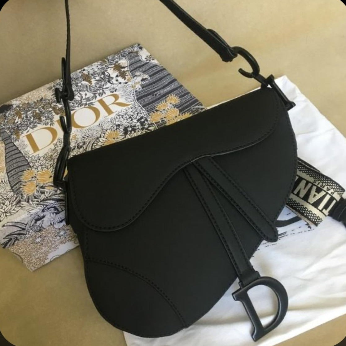 D Saddle Premium Bag