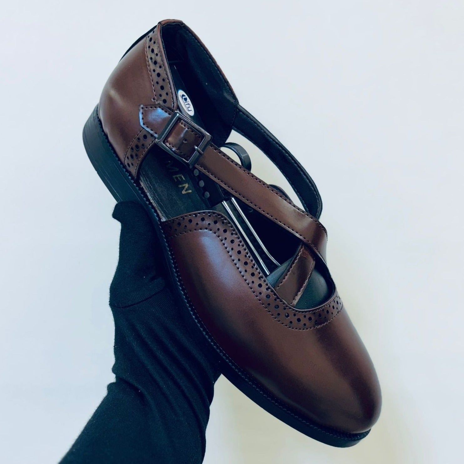 Amazing artimen premium sandal