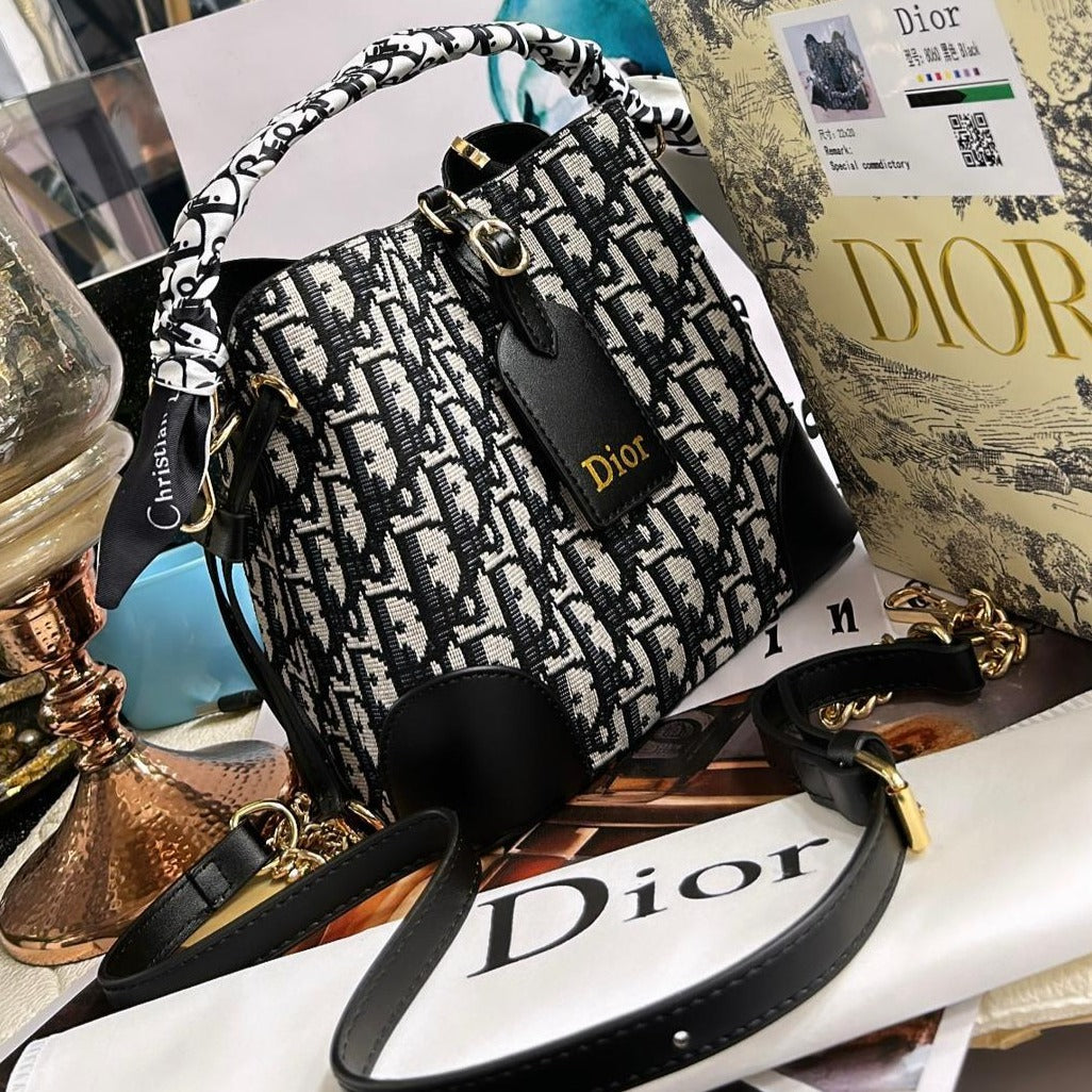 Pouch Style Jacquard Embroidered Bag - AmazingBaba