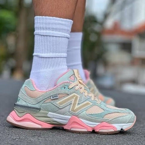 Nb 9060 baby shower blue shoes