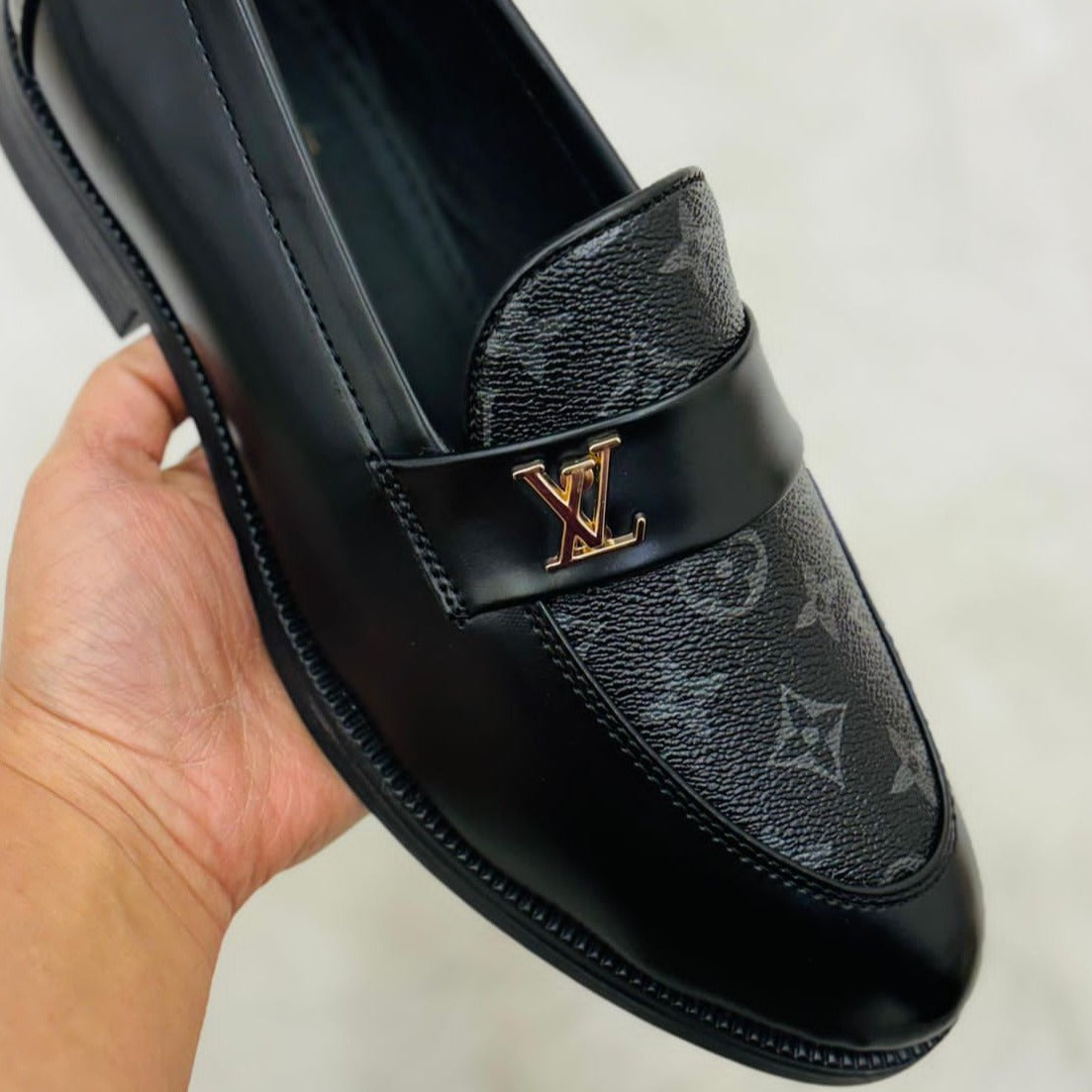 Lv premium unisex luxury loafers shoes - AmazingBaba