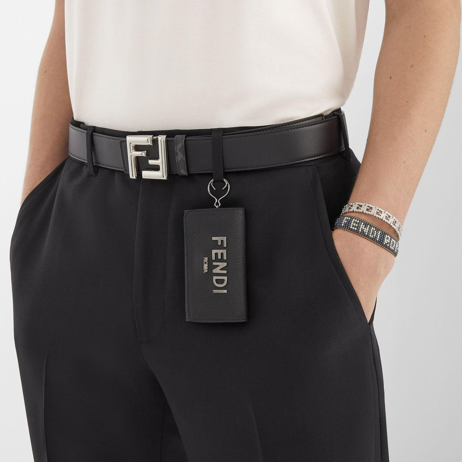 Amazing F&d Black leather reversible belt