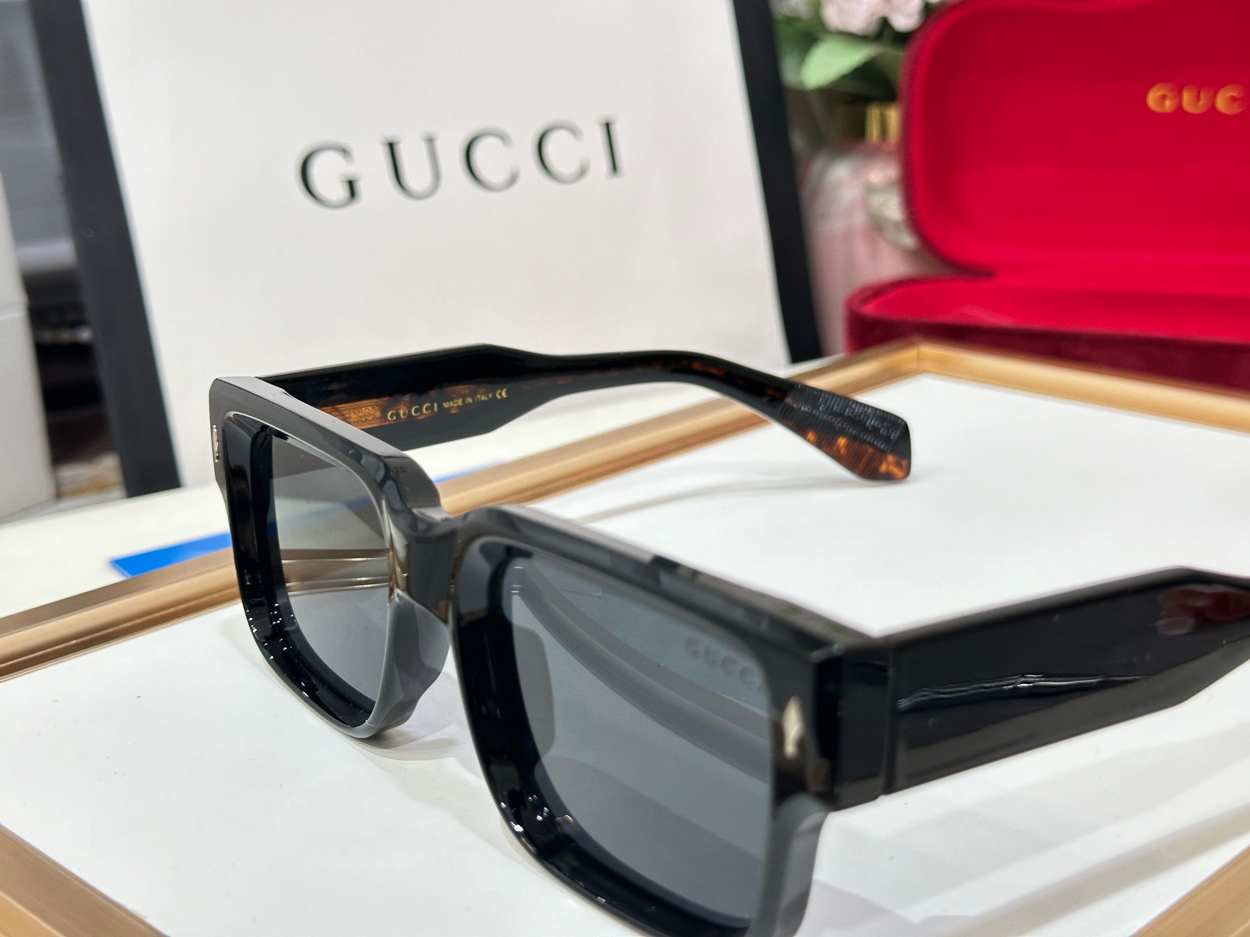 Gc Premium Wayfarer Sunglasses