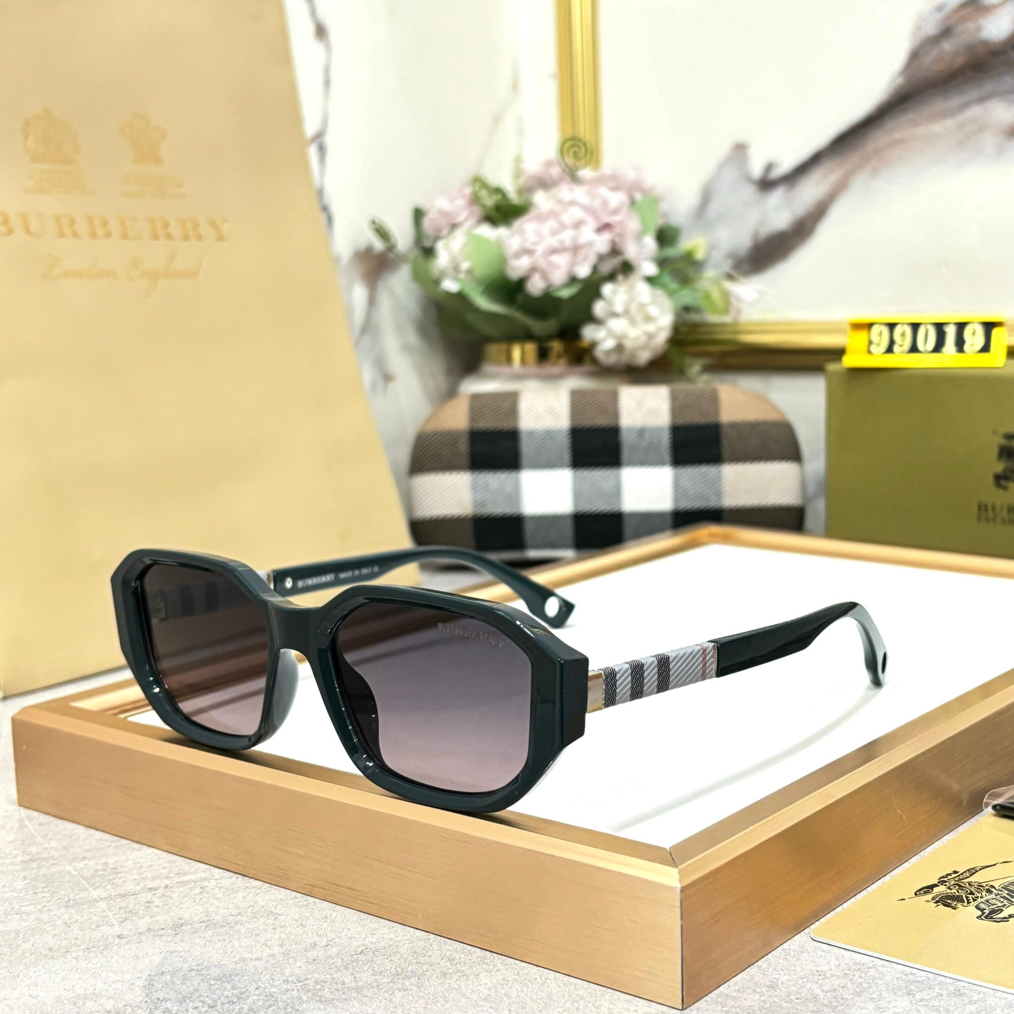 Amazing bburry Premium sunglasses