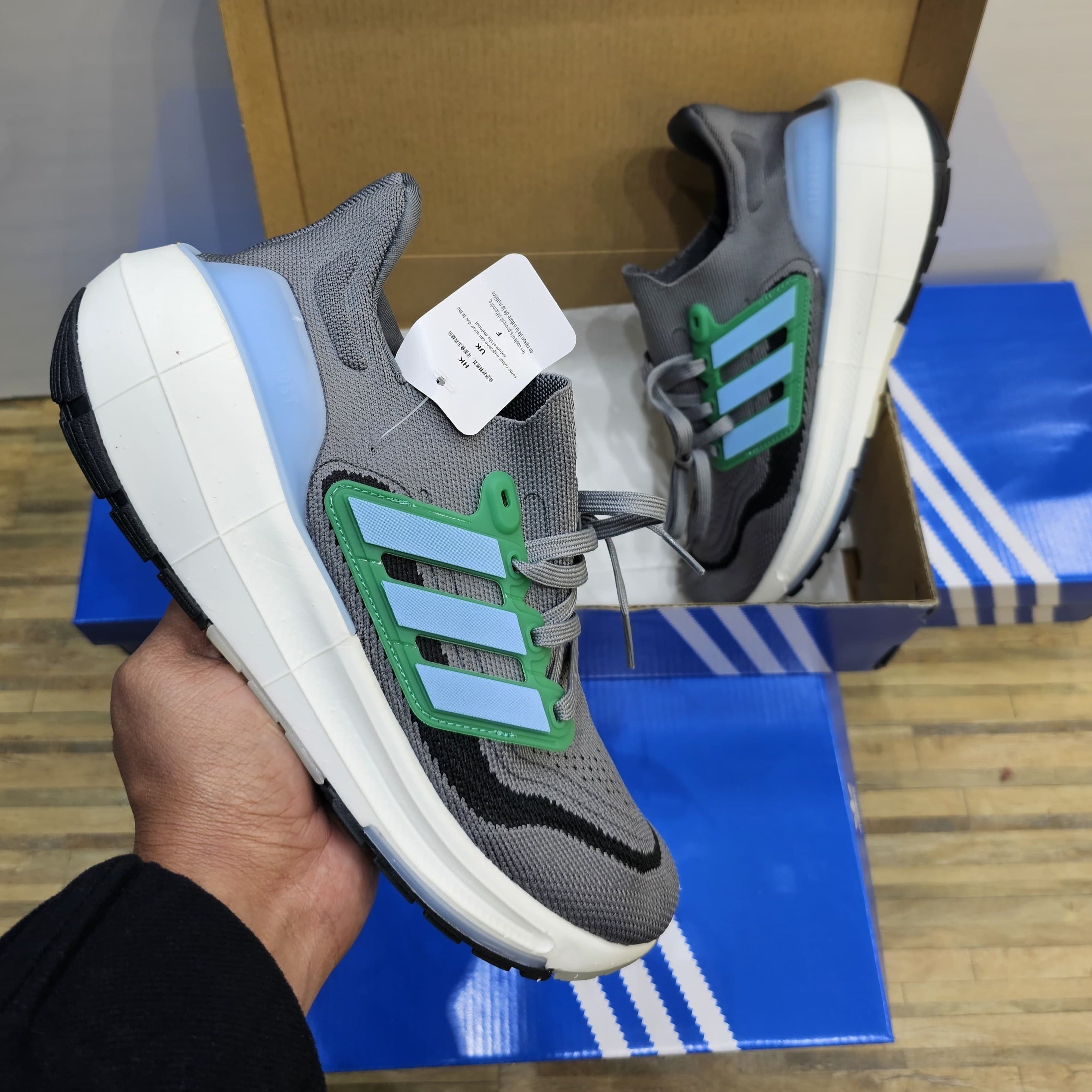 Amazing Ad Ultraboost 23 shoes