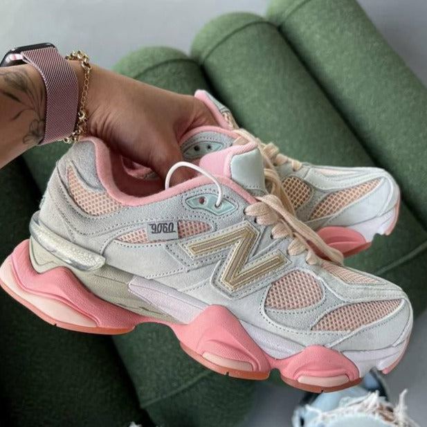 Nb 9060 baby shower blue shoes