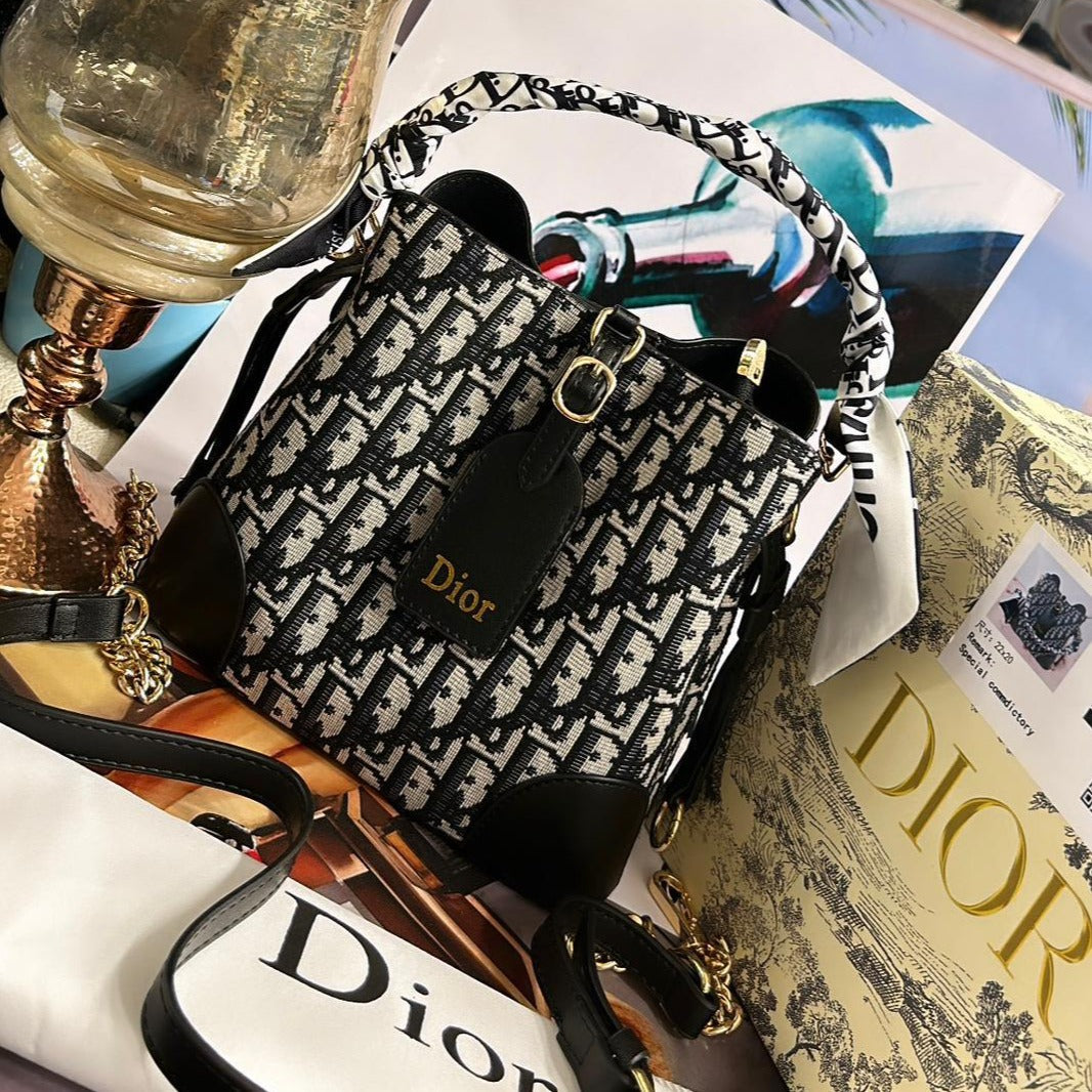 Pouch Style Jacquard Embroidered Bag - AmazingBaba