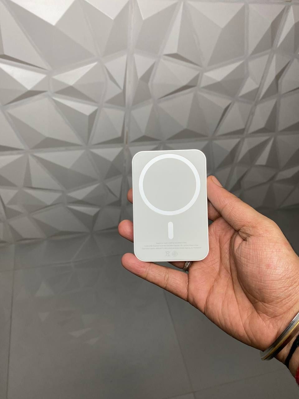 Wireless Charging Power Bank