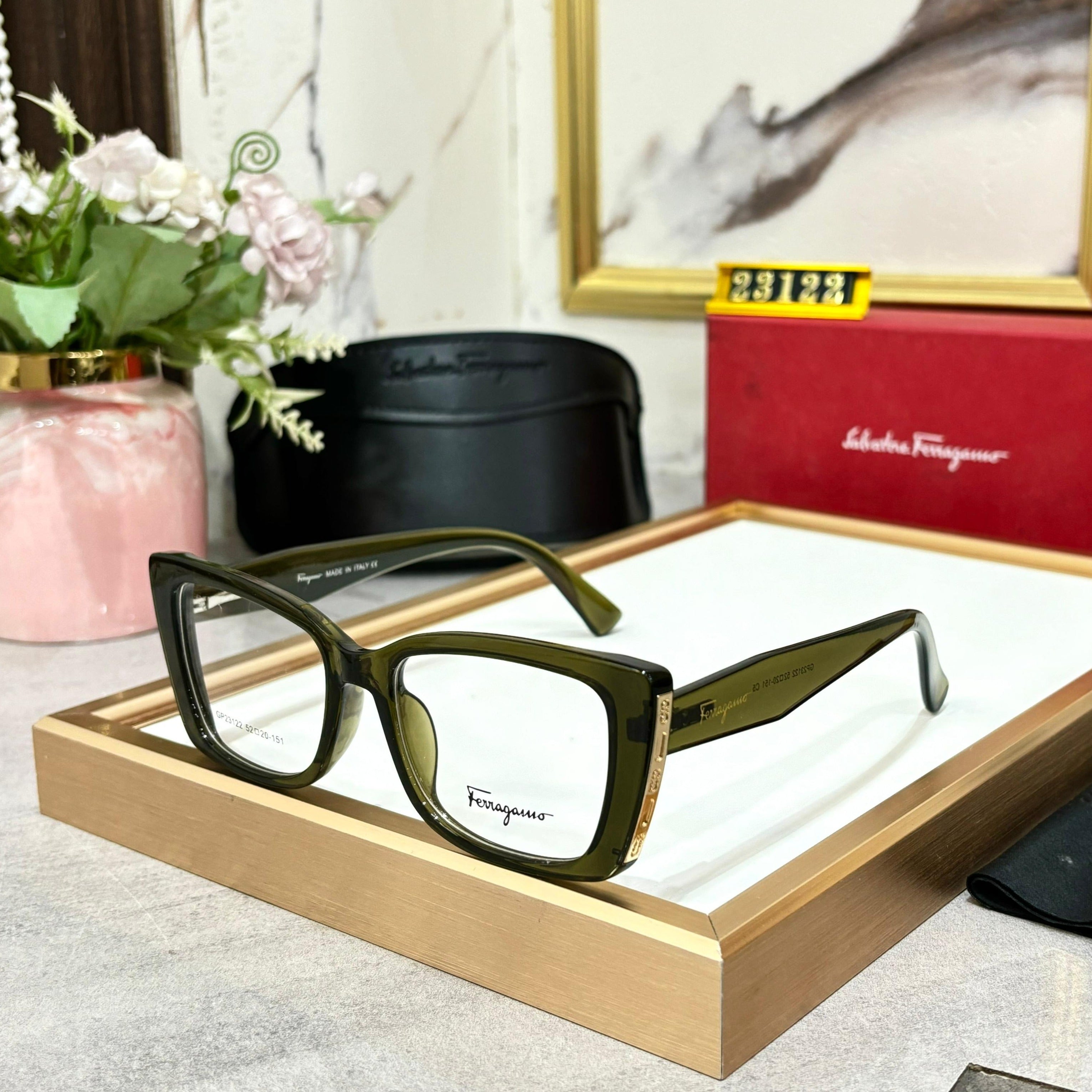 Amazing fgamo women sunglasses