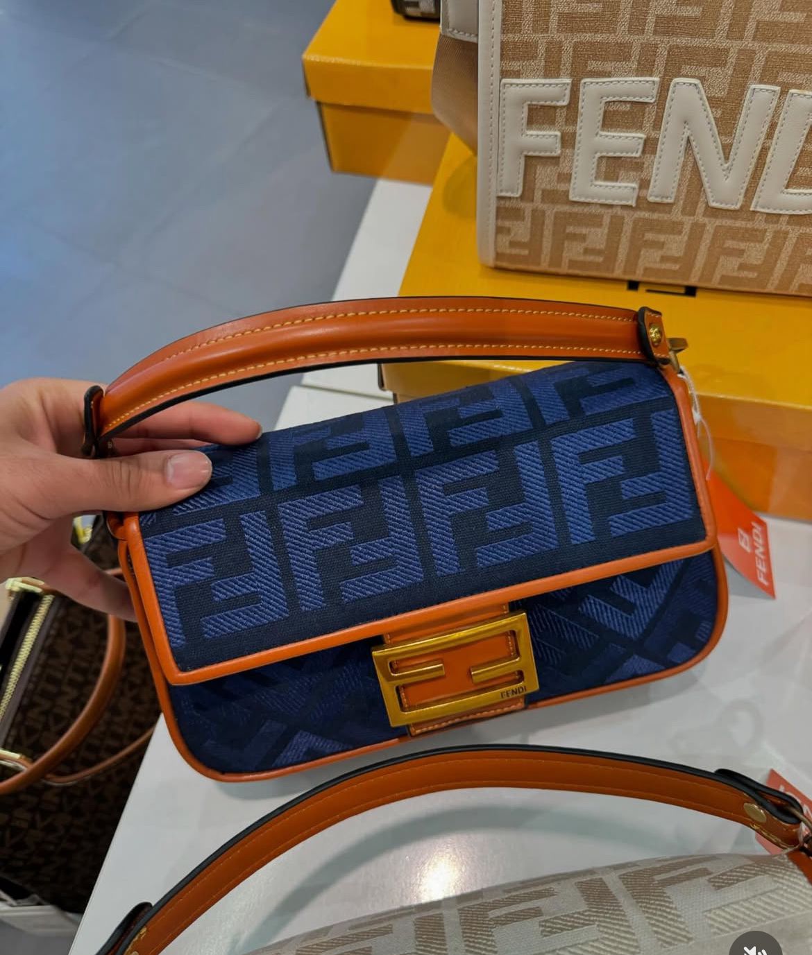 Luxury Handbag – Fendi Baguette Model