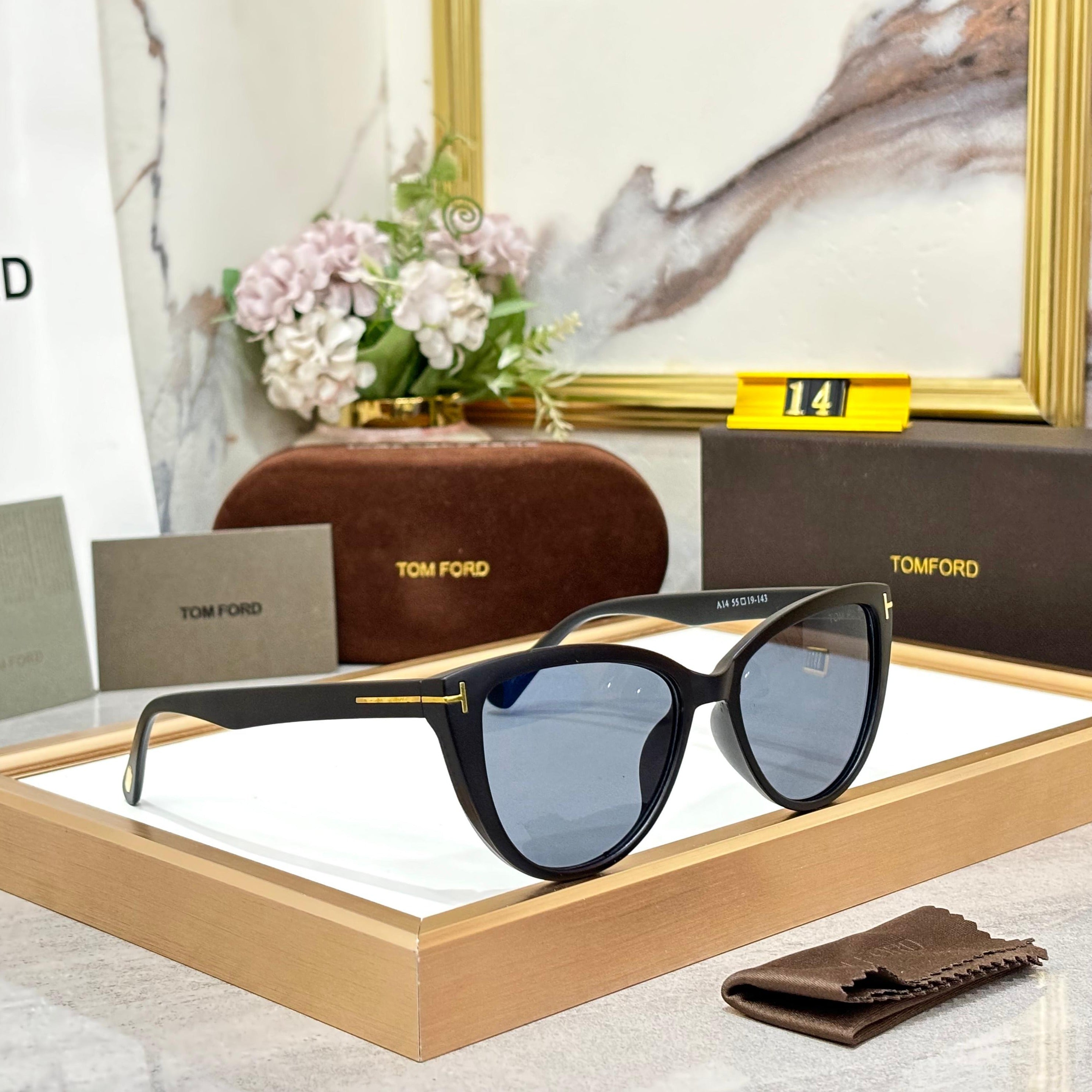 Amazing Uv protected women sunglasses