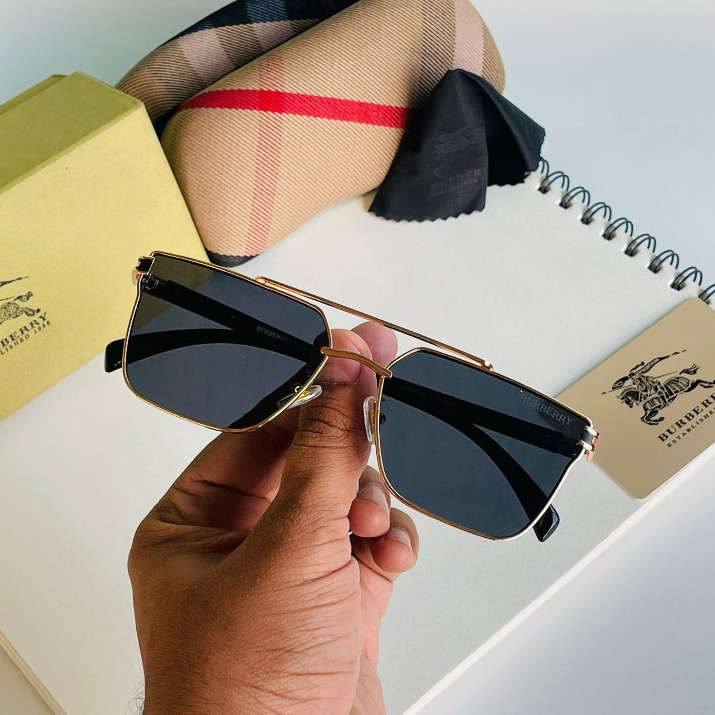 Amazing bburry Premium quality unisex sunglasses