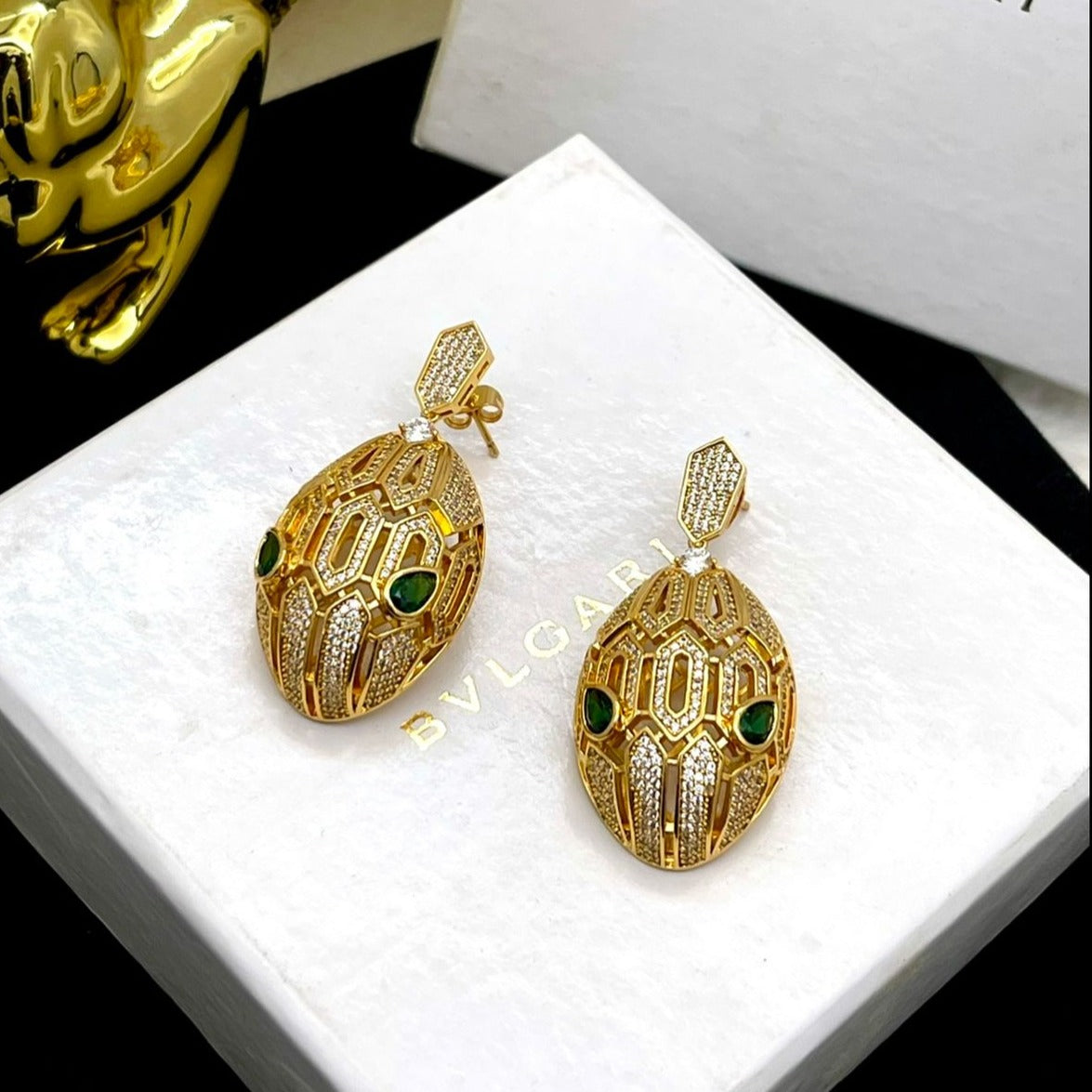 Amazing premium snake face earrings