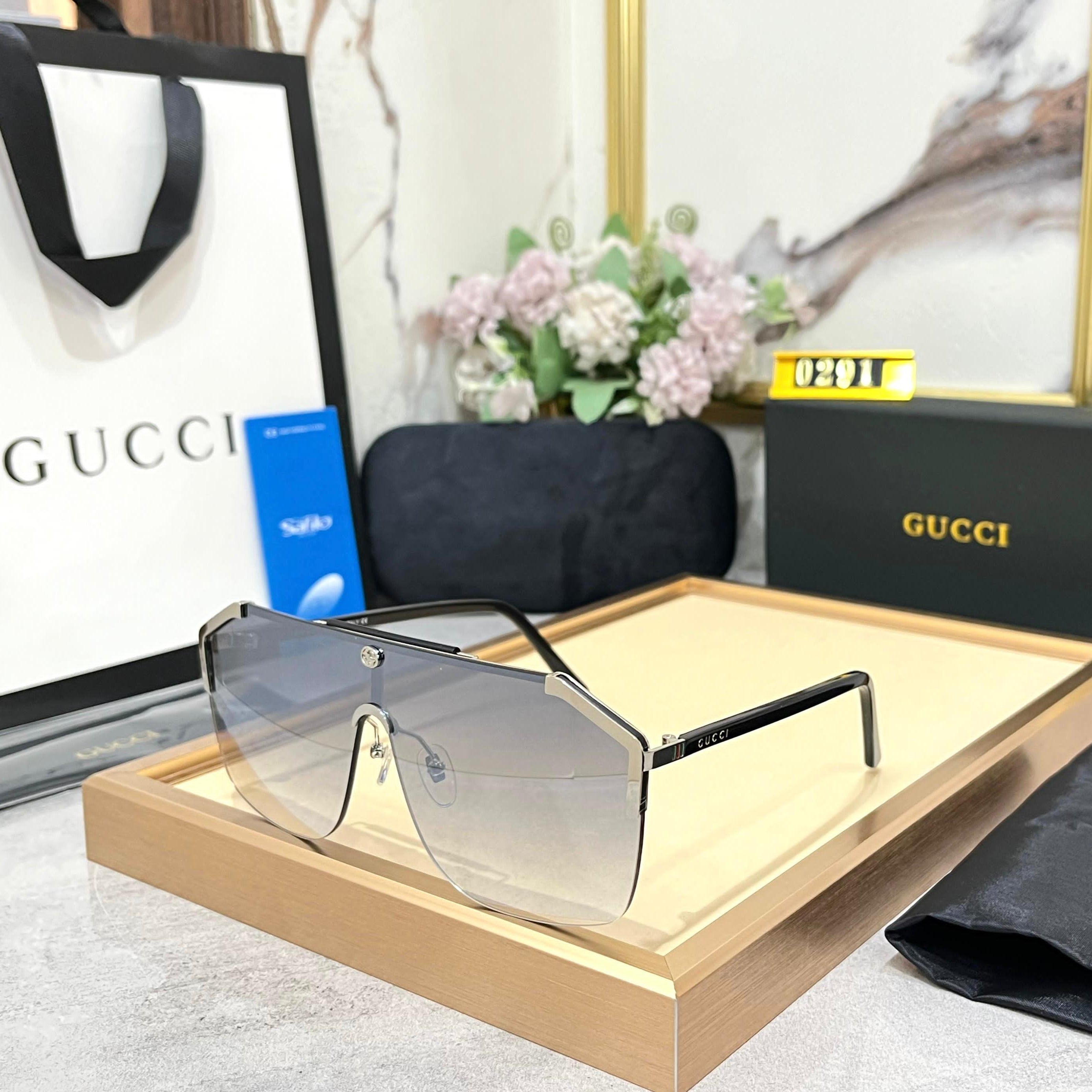 Amazing gc unisex Uv sunglasses