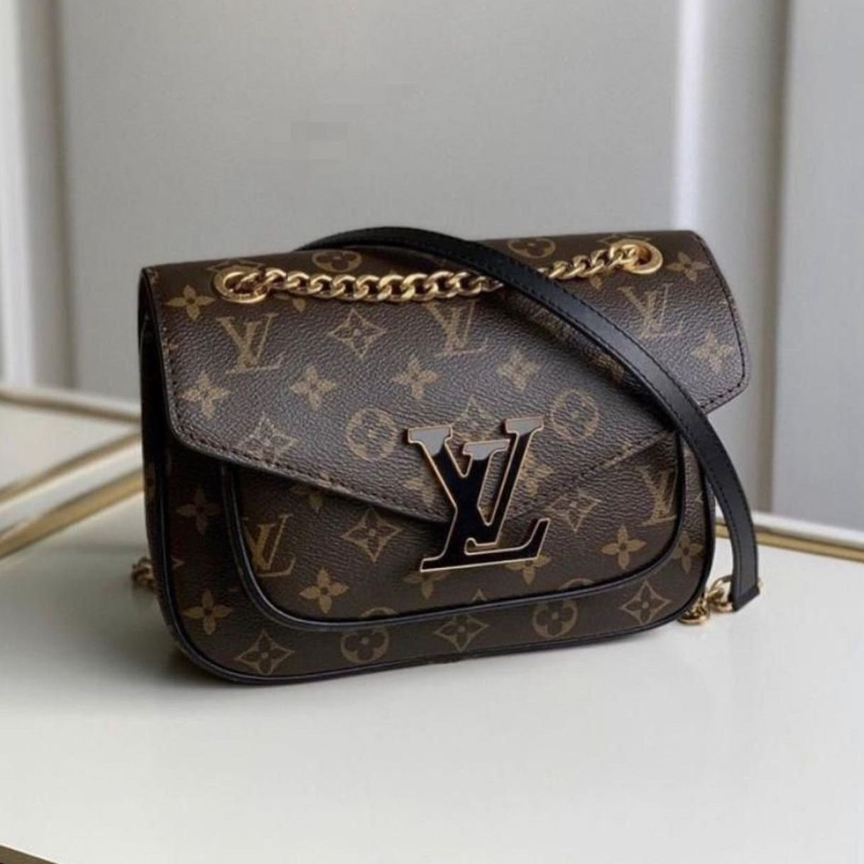 Lv premium dust handbag - AmazingBaba