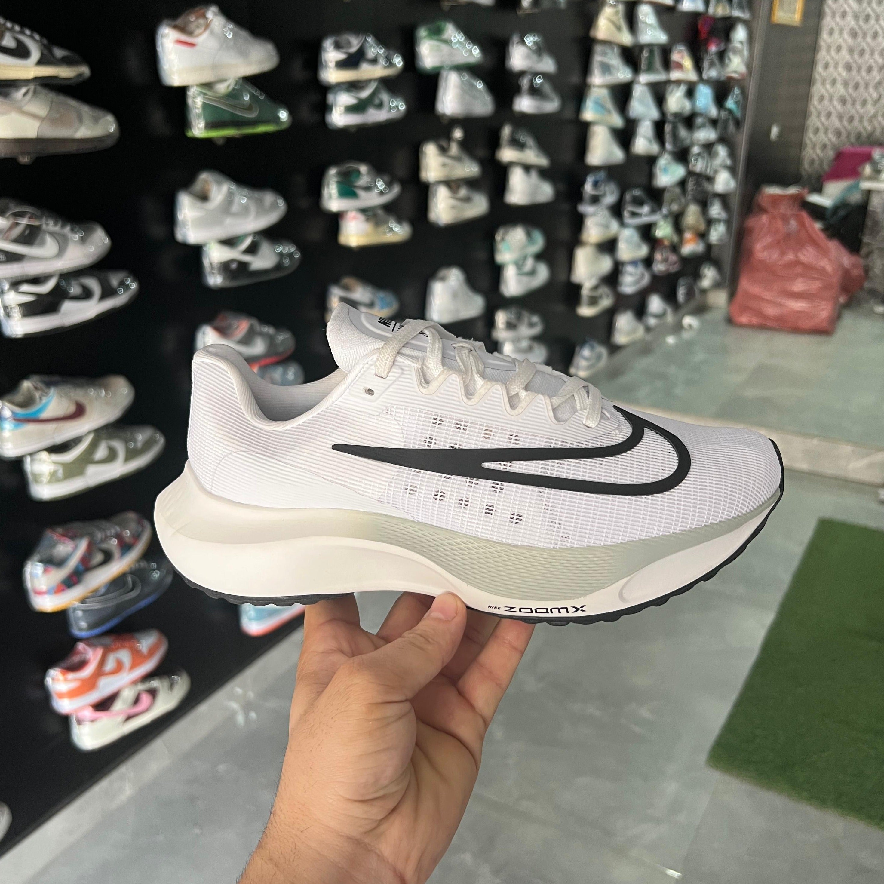 Amazing zoom fly 5 shoes