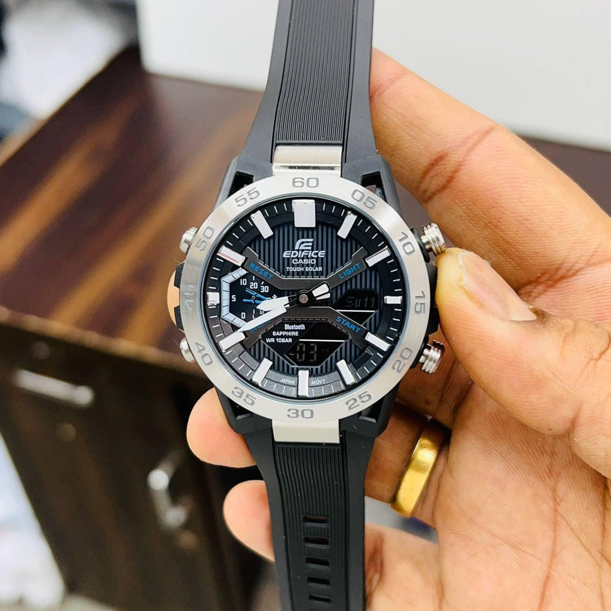 Amazing edifice luxury watch