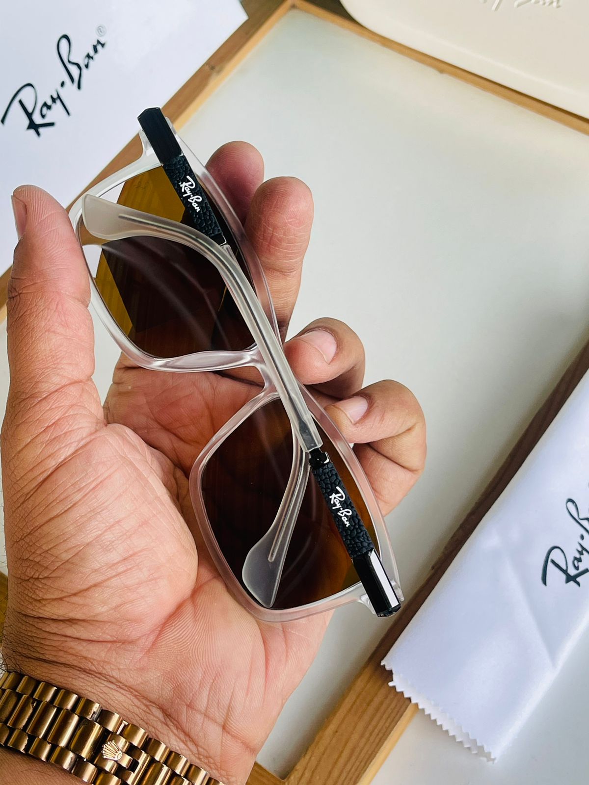 Amazing rban premium quality sunglasses