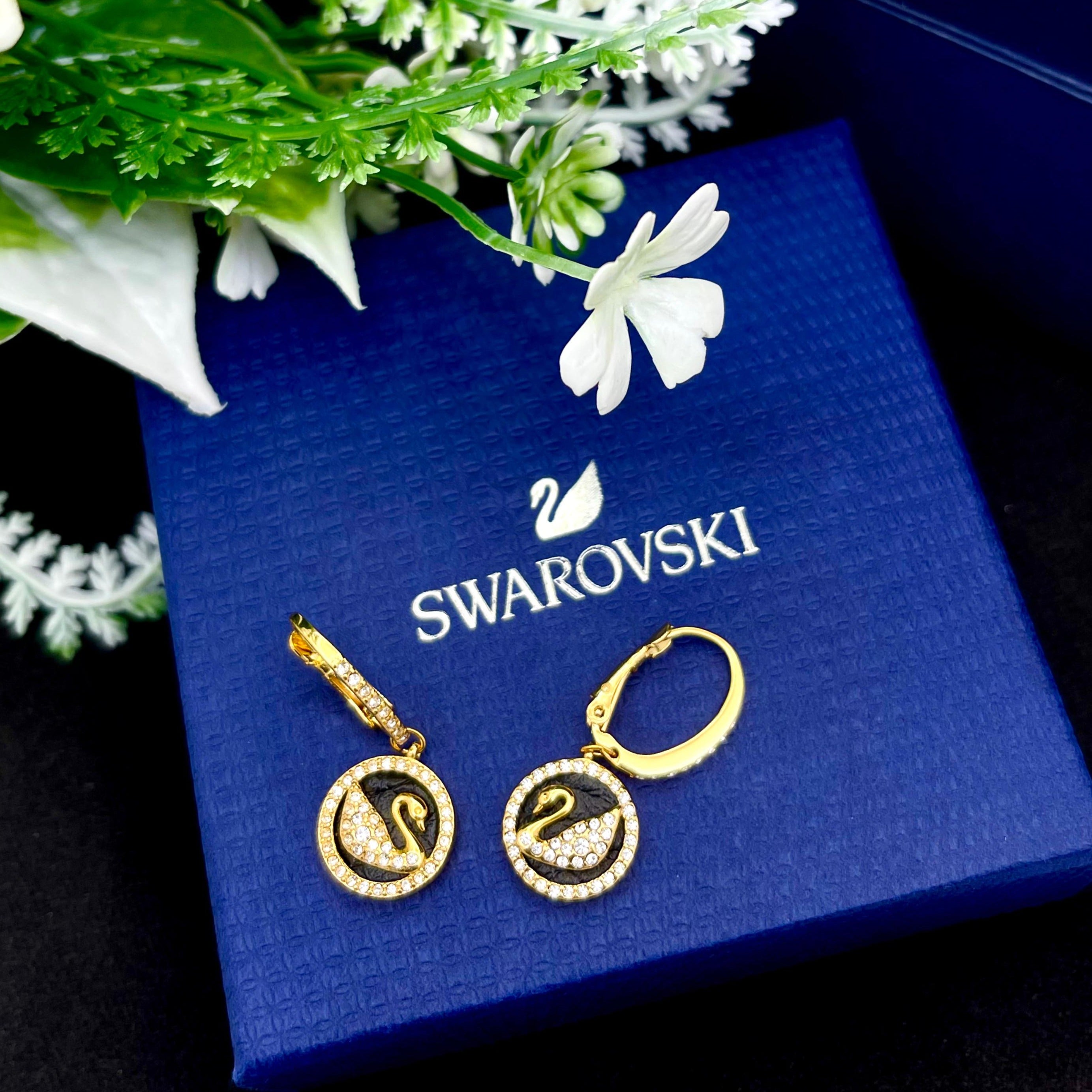 Amazing Iconic Swan Drop Earrings