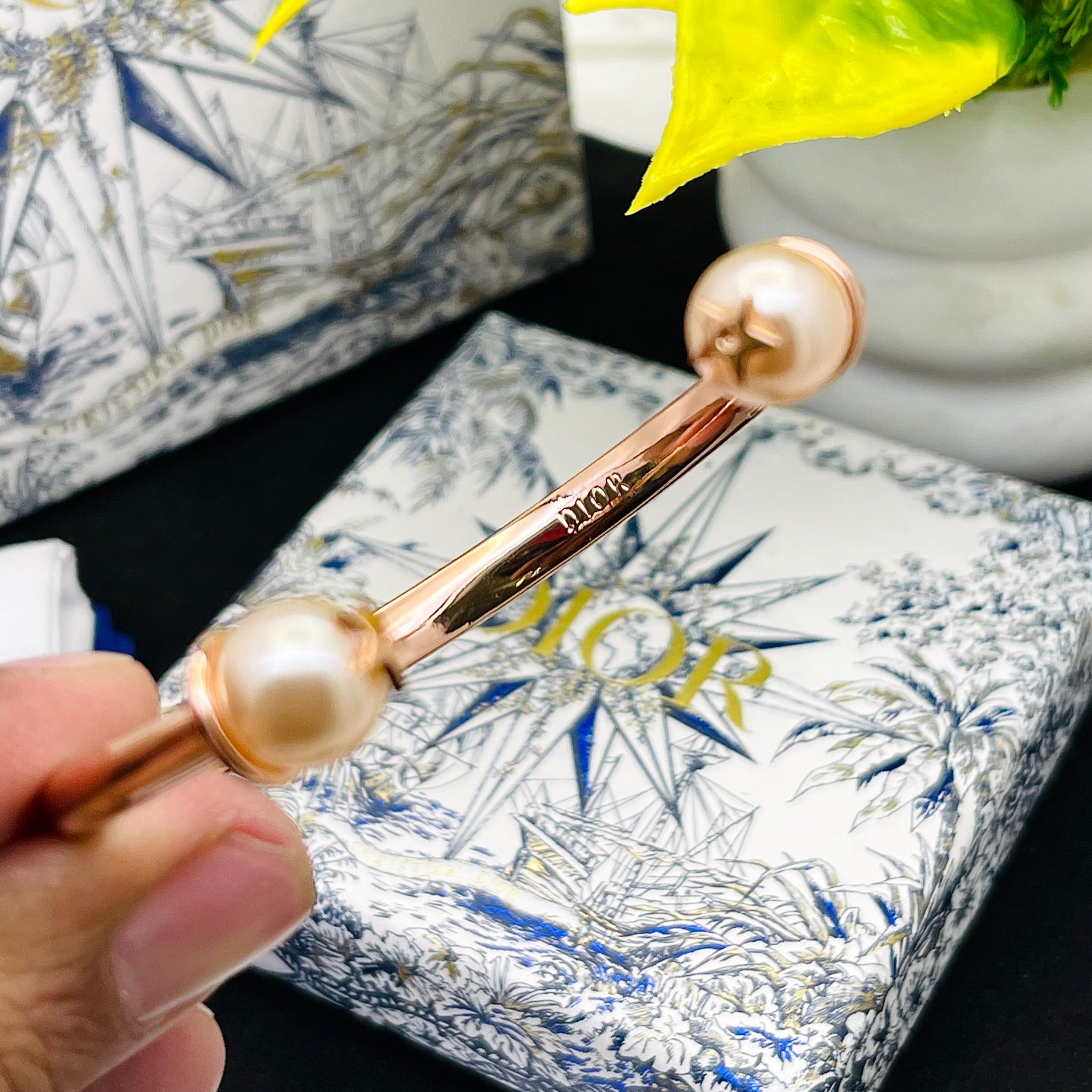 Christian d Pink Resin Pearl Bracelet - AmazingBaba