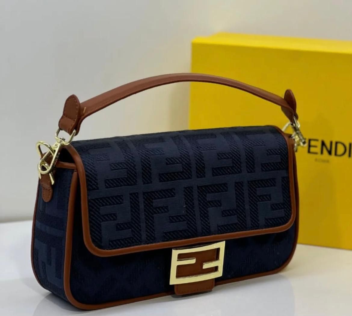 Luxury Handbag – Fendi Baguette Model