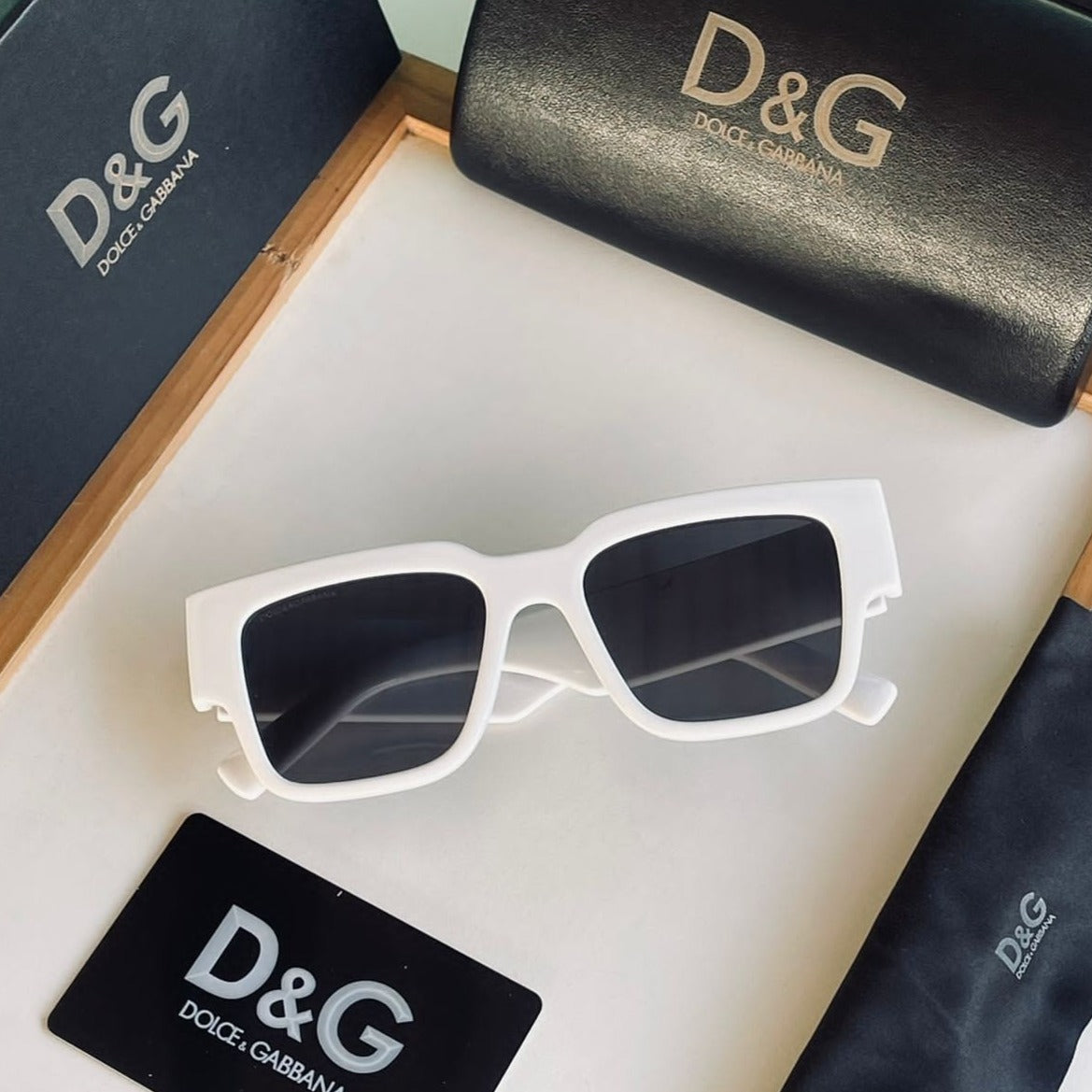 Dg premium Unisex Sunglasses - AmazingBaba