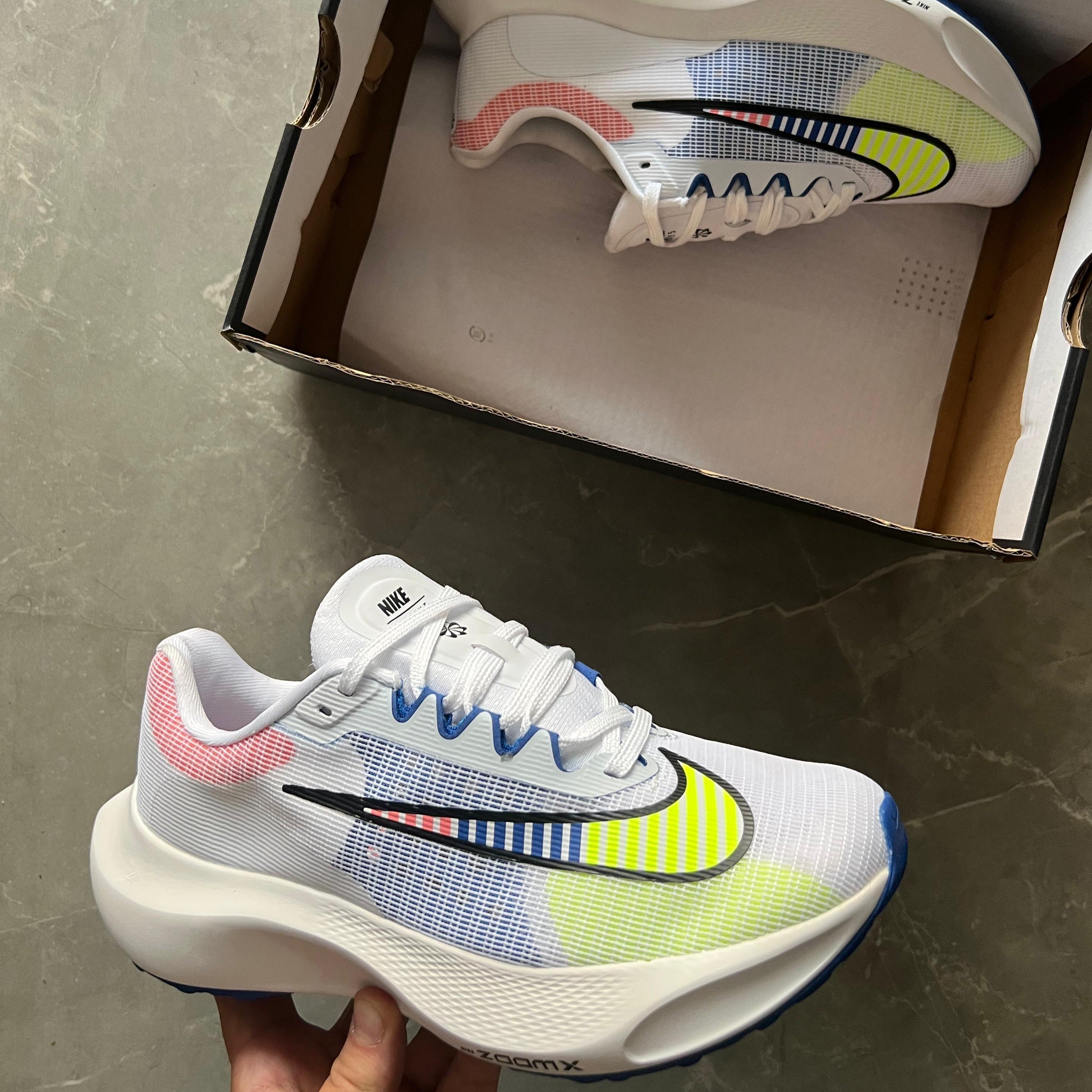 Amazing zoom fly 5 shoes