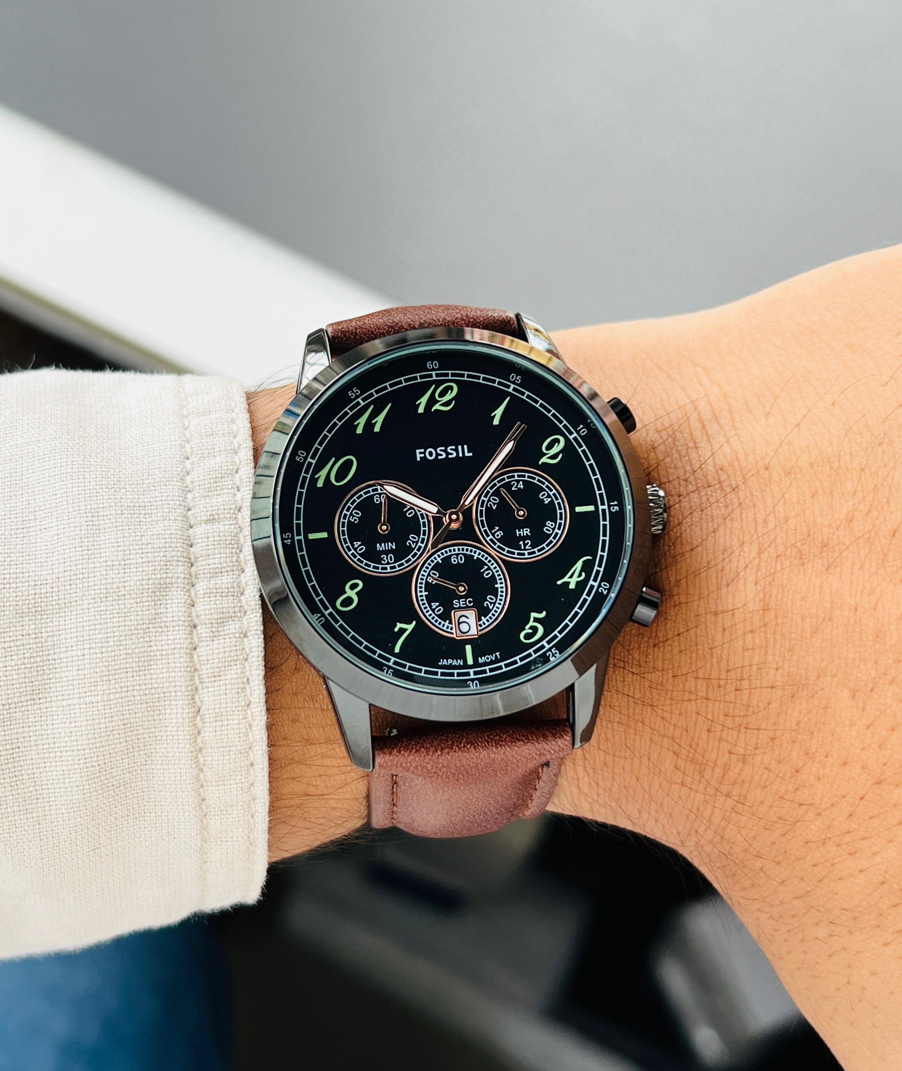 FOSSIL NEUTRA CHRONOGRAPH