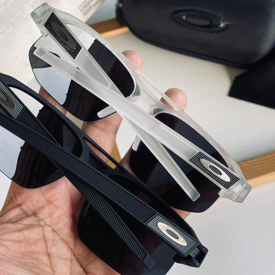 Oakley Sunglasses - AmazingBaba
