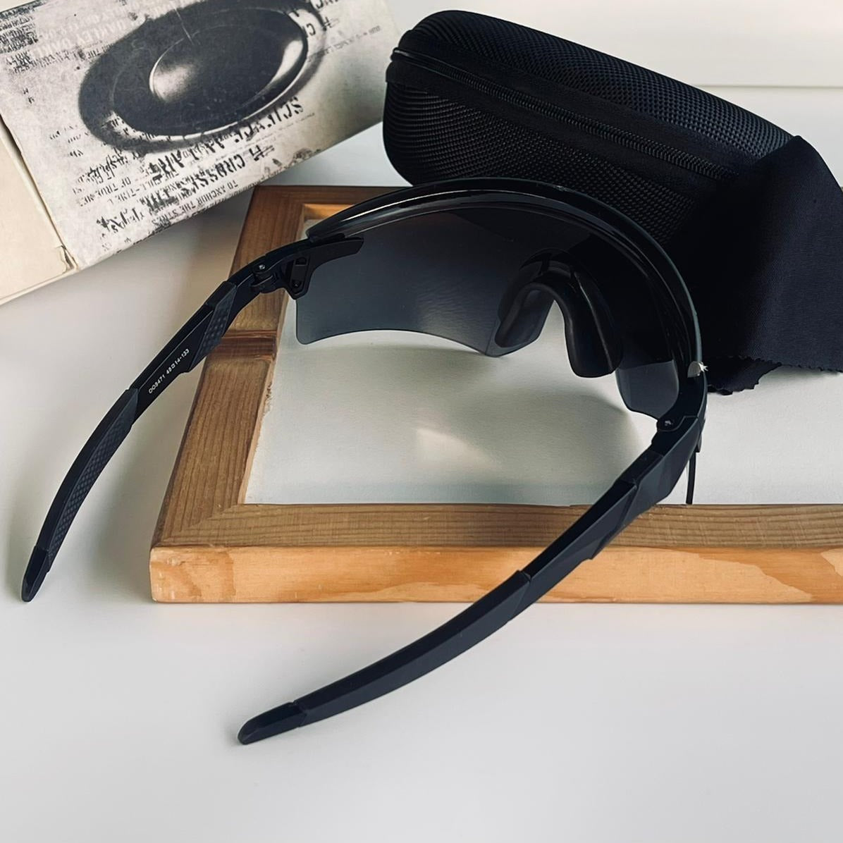 Oakley Premium Quality Sunglasses - AmazingBaba