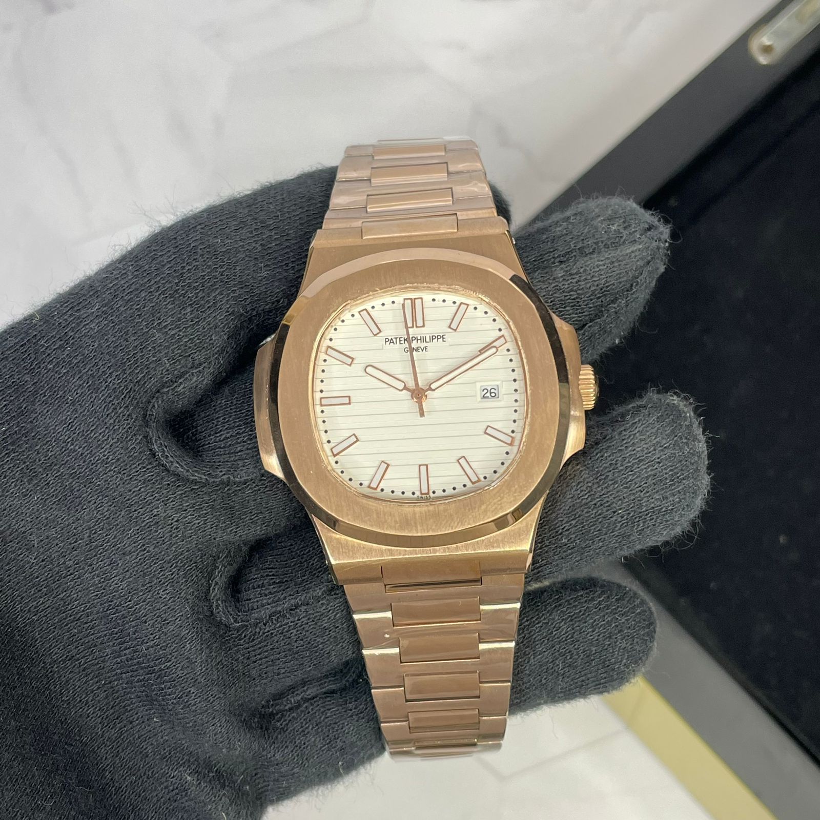 Pp Nautilus Premium Quality watch - AmazingBaba