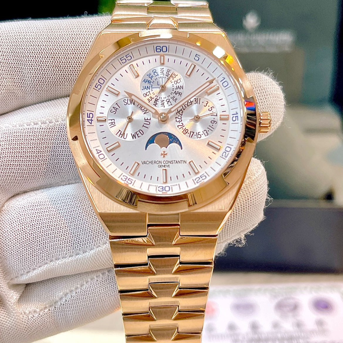 Vc Constantin Premium Luxury Watch