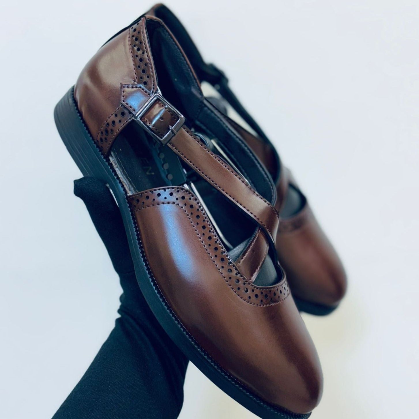 Amazing artimen premium sandal