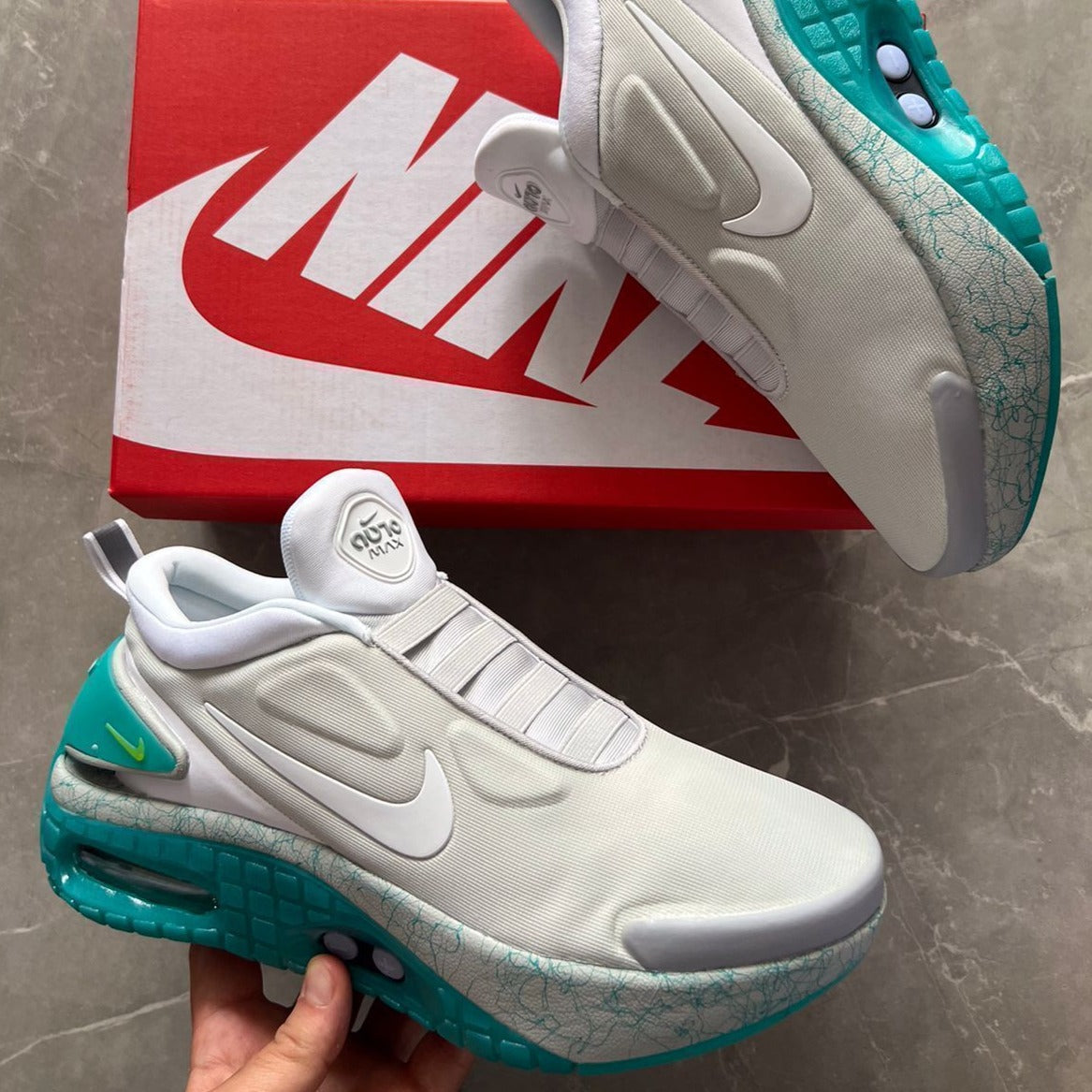 Nk Adapt Automax Shoes - AmazingBaba