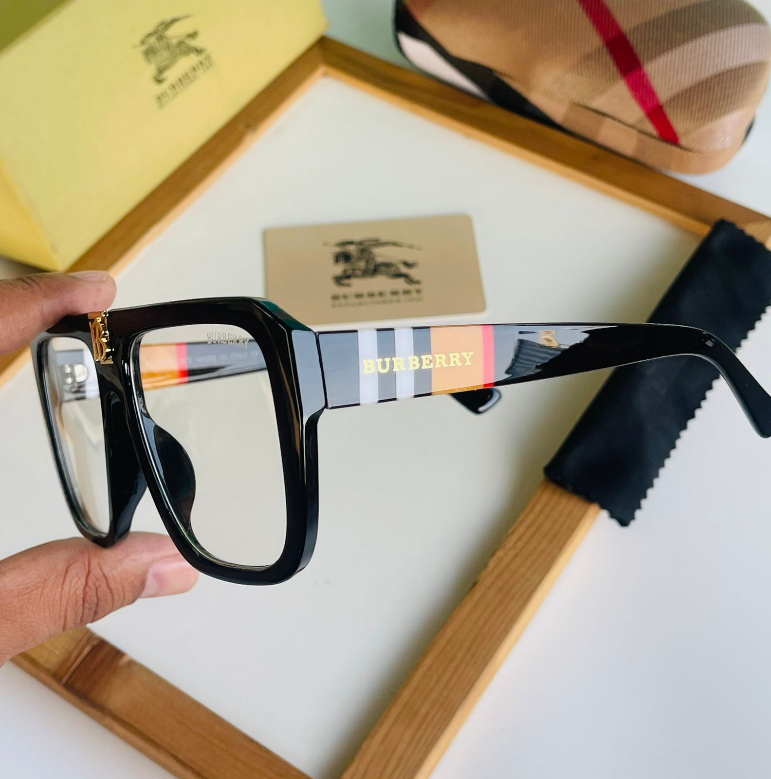 Brbry transparent lens sunglasses - AmazingBaba