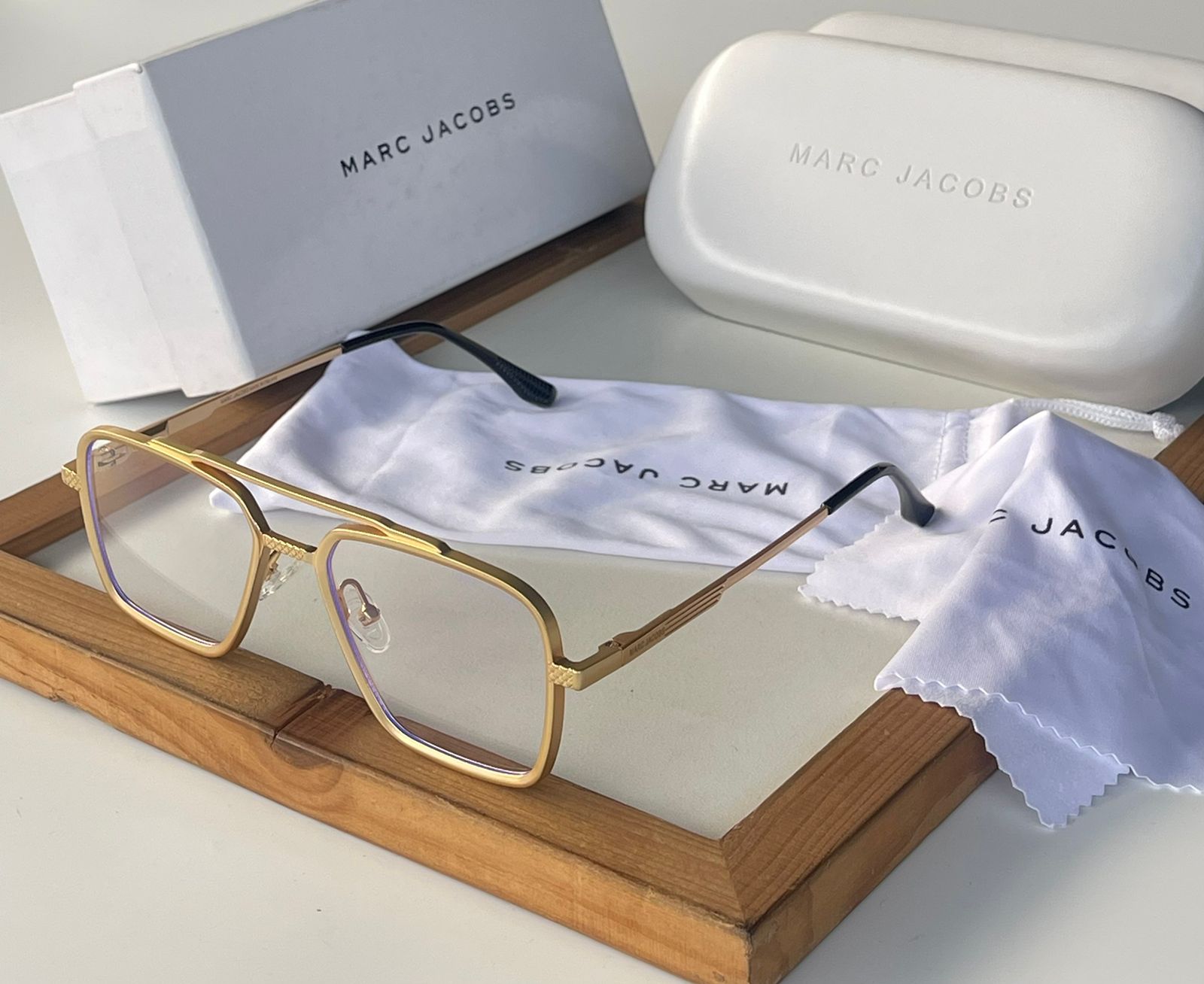 MARC JACOBS Transparent Lens Sunglasses – Unisex