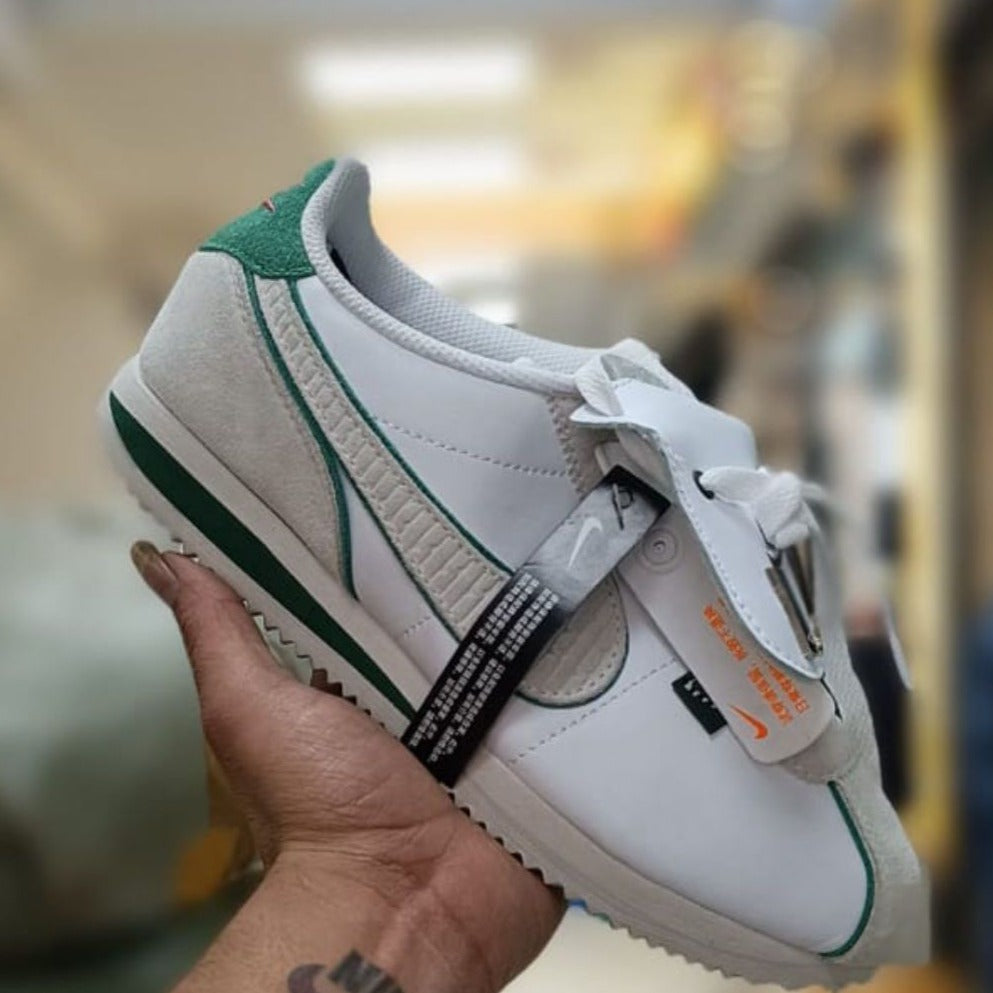 Nk Cortex Petals United Shoes