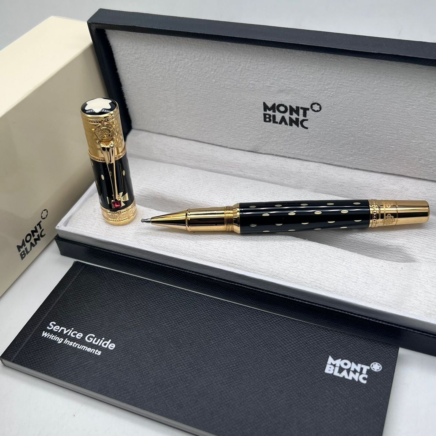 MB Elizabeth Edition Pen - AmazingBaba