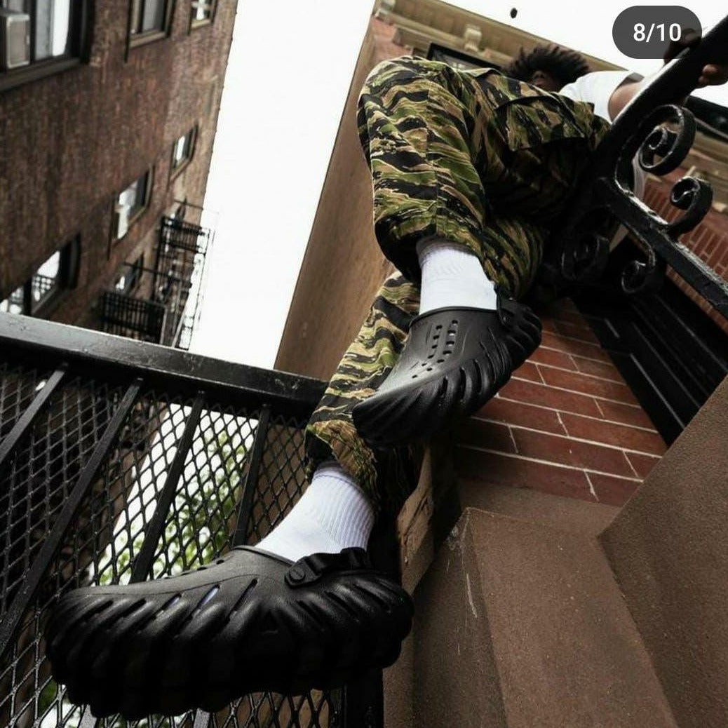 Amazing Premium quality crocs - AmazingBaba