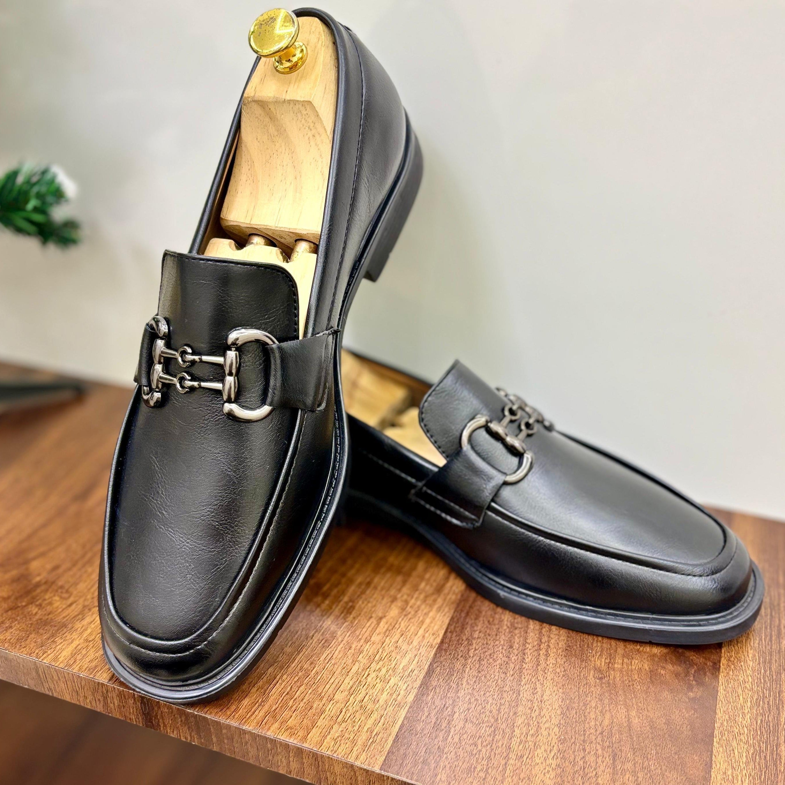 Amazing premium quality loafer shoes - AmazingBaba