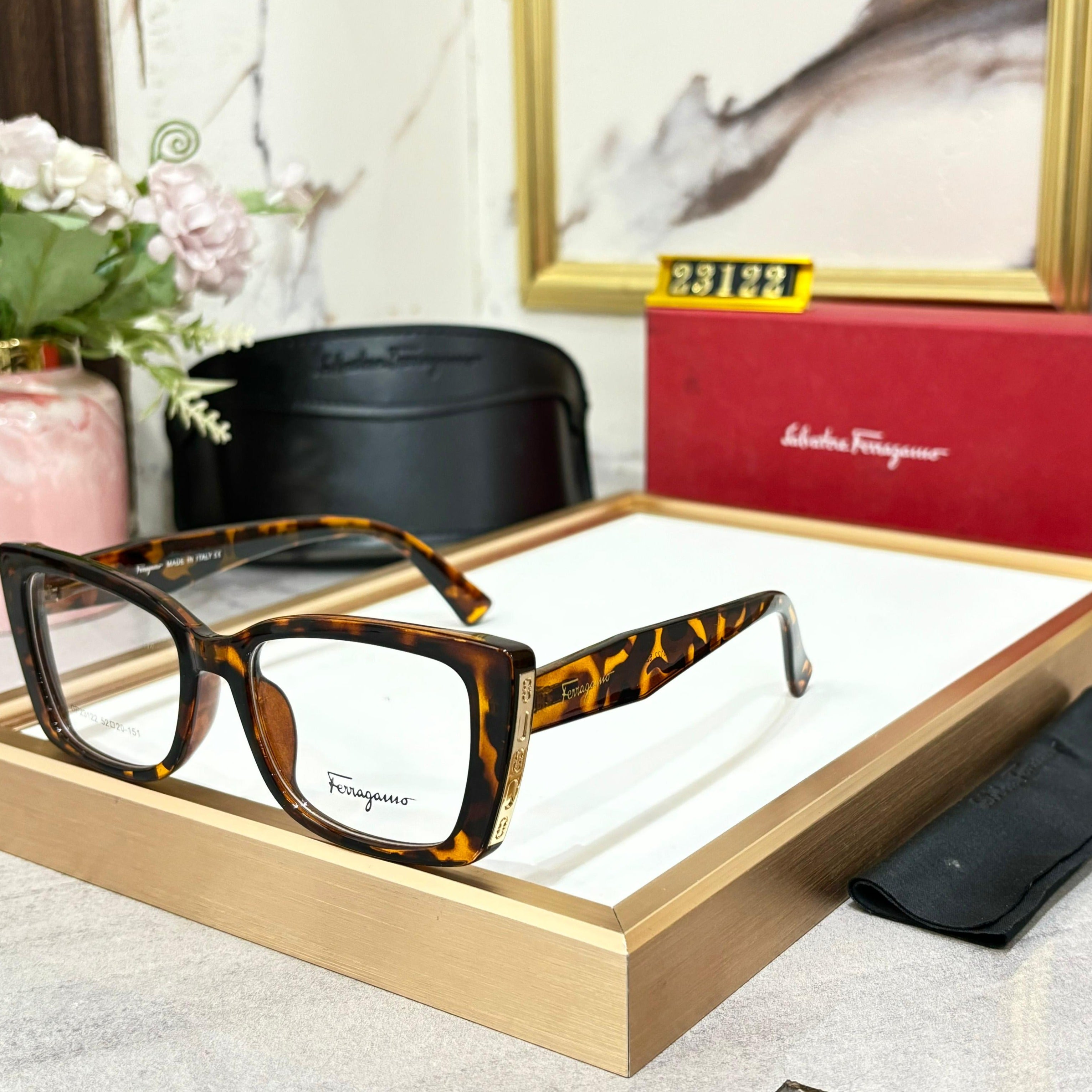 Amazing fgamo women sunglasses