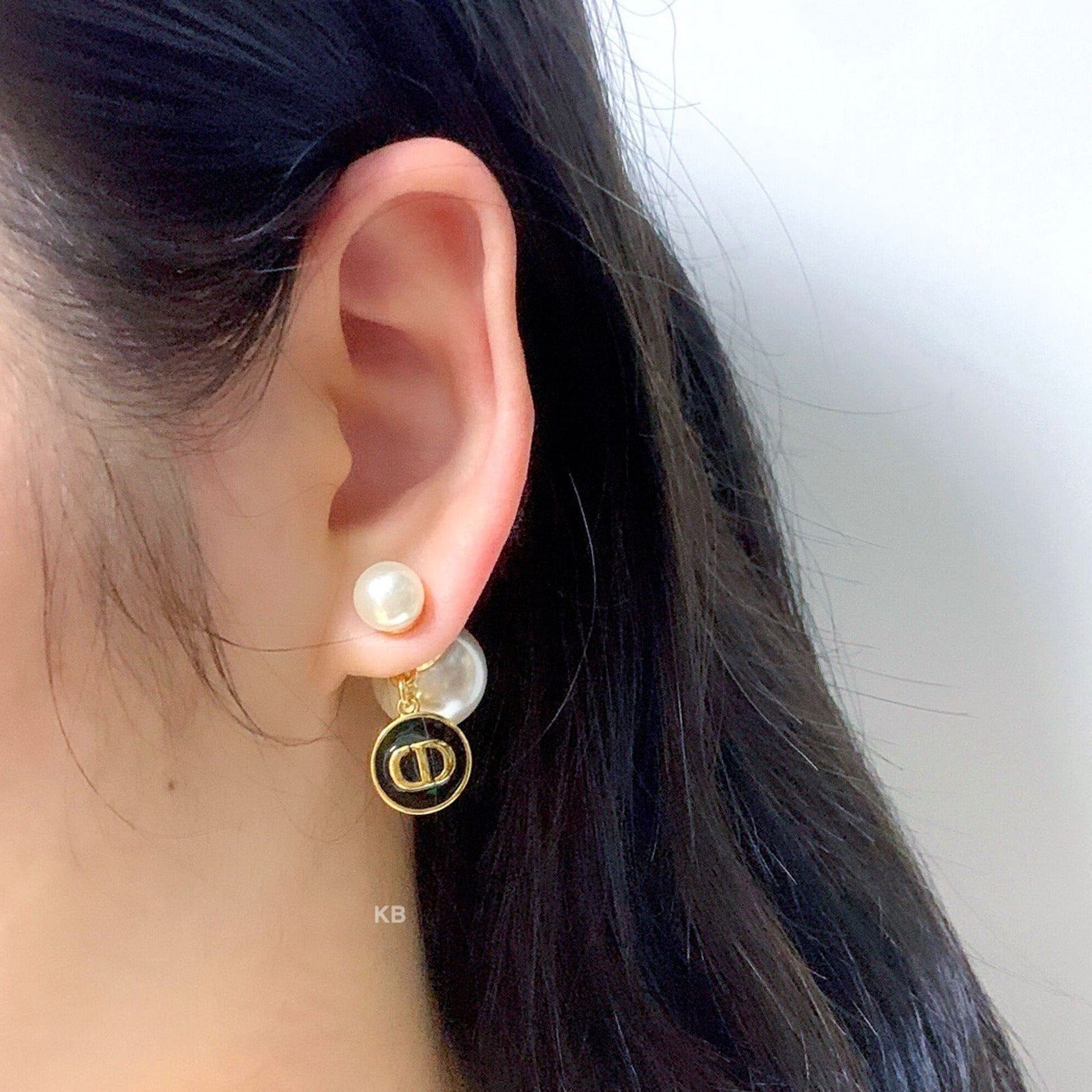 Amazing dor hanging earrings