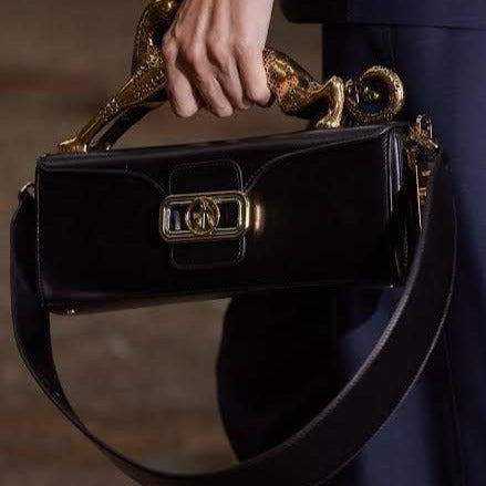 Amazing Lanvin medium leather bag